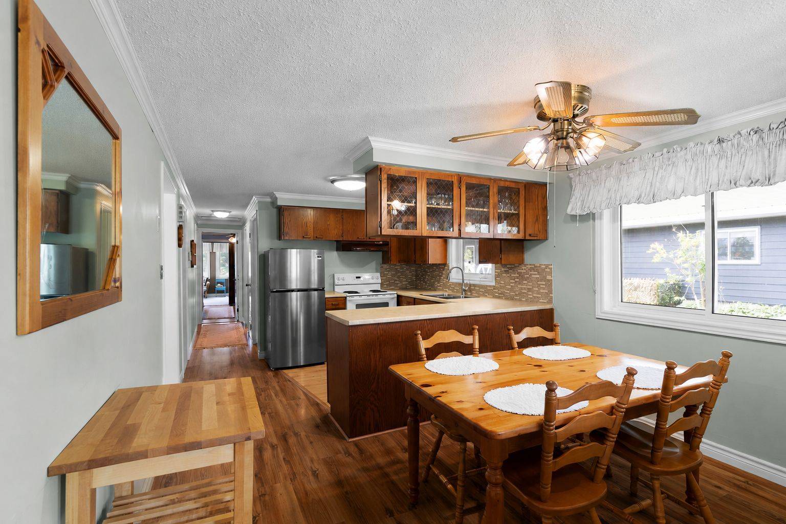 19 Maple CRES, Oro-medonte, ON L0L 1T0