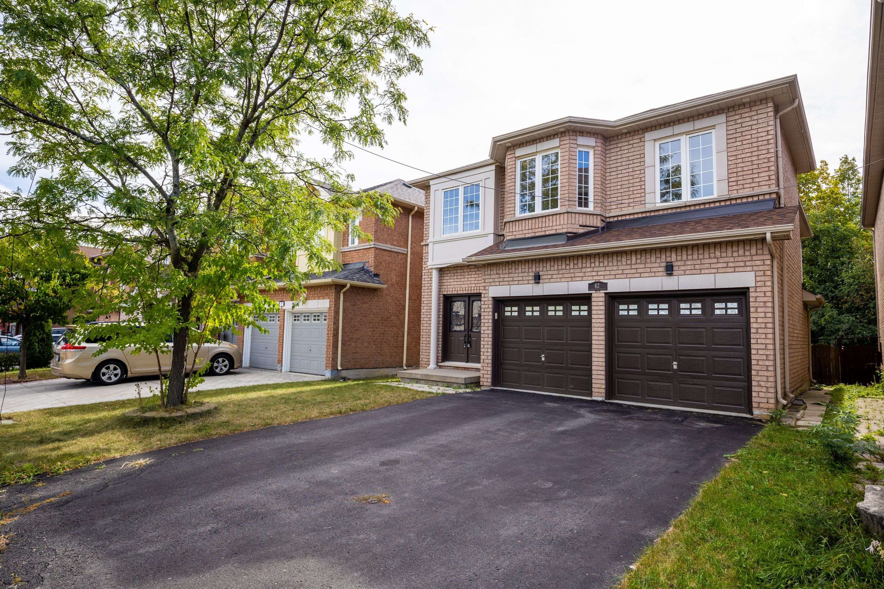 62 Sir Jacobs CRES, Brampton, ON L7A 3V2