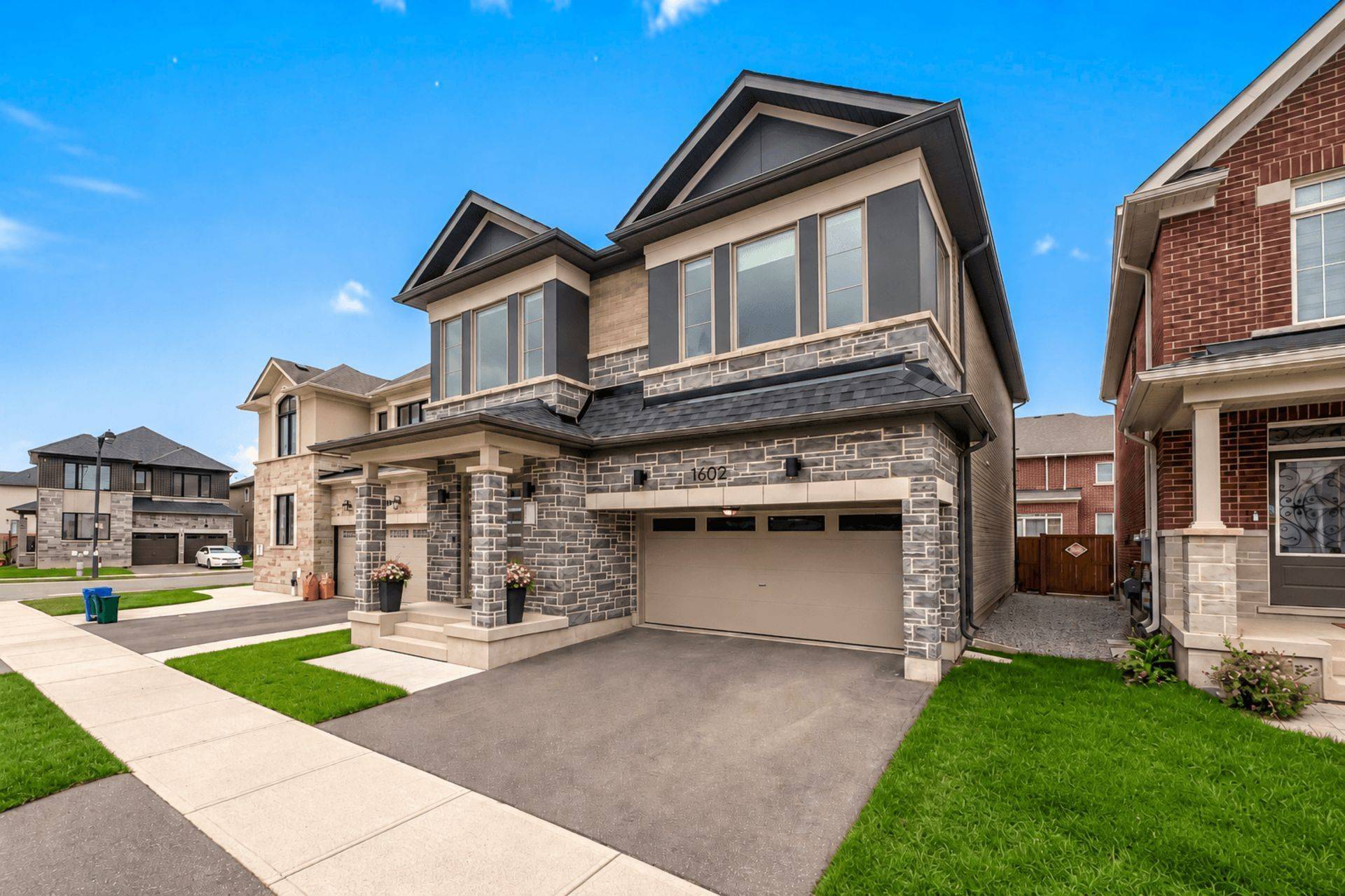 1602 Severn DR, Milton, ON L9E 1X8