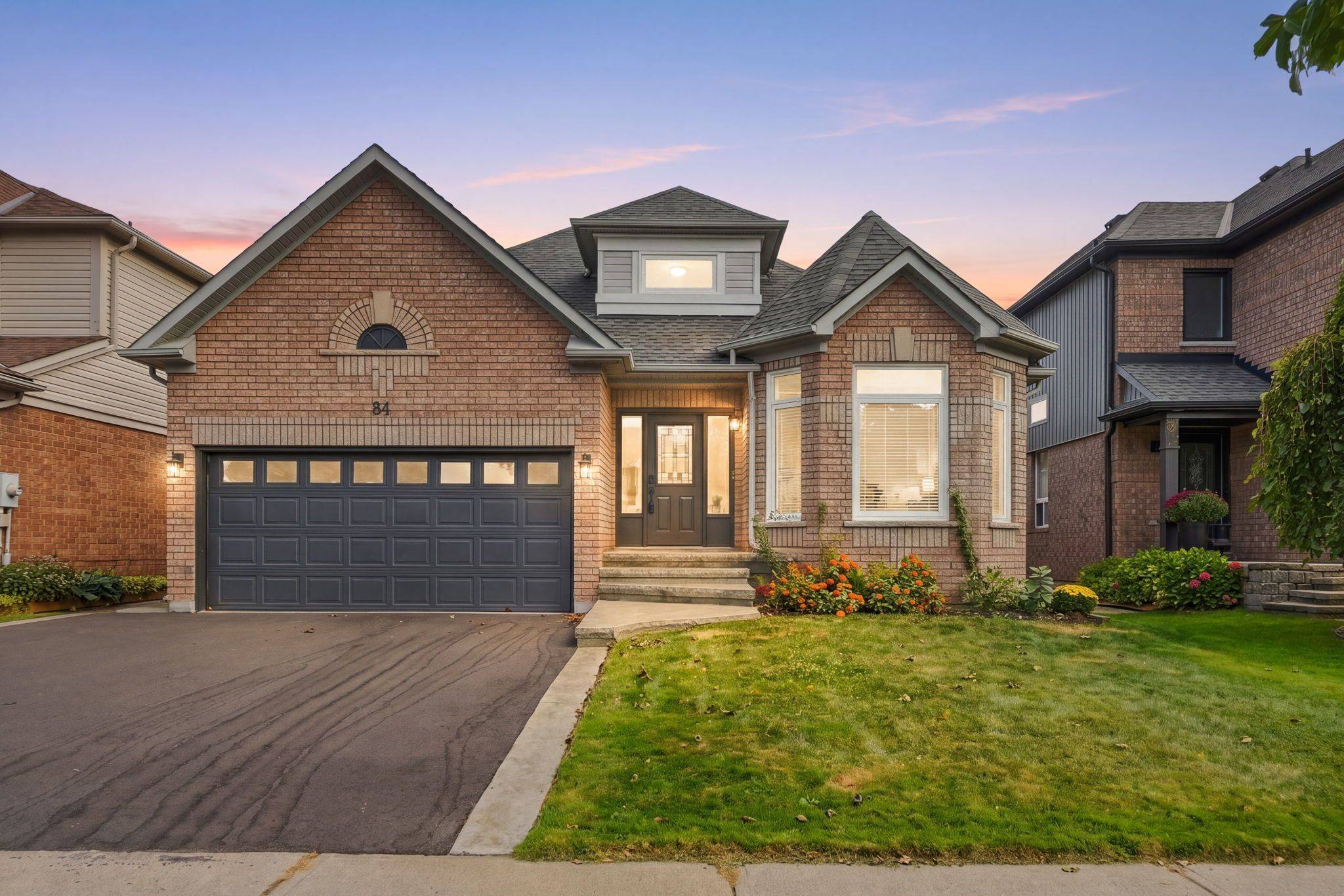 84 RILEY ST, Hamilton, ON L8B 0P9