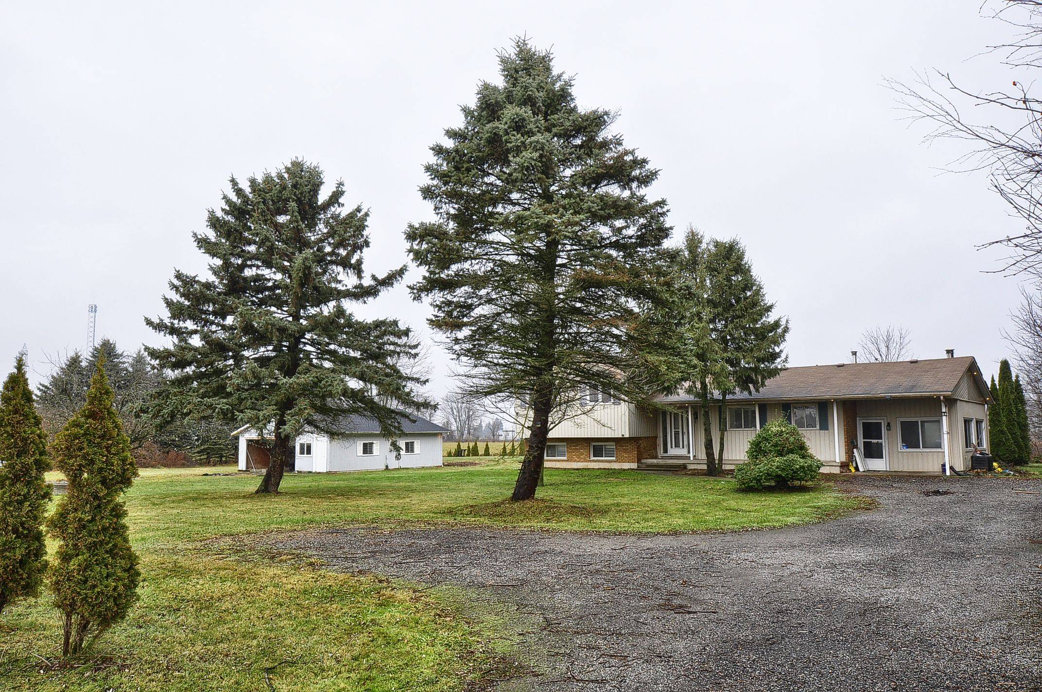 24 Sour Springs RD, Brantford, ON N0E 1K0
