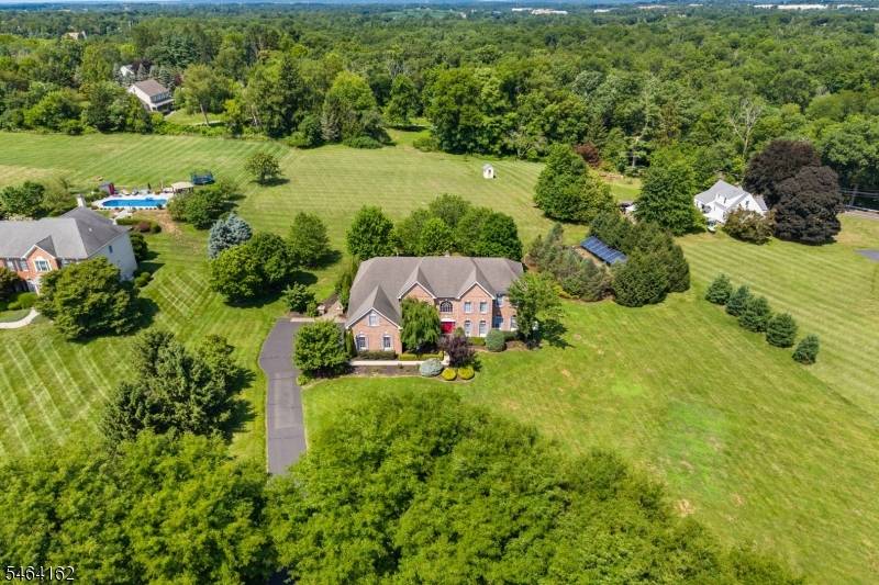 2 Coury Rd, Hillsborough Twp., NJ 08844