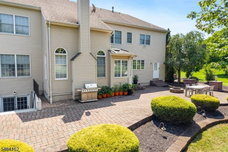2 Coury Rd, Hillsborough Twp., NJ 08844