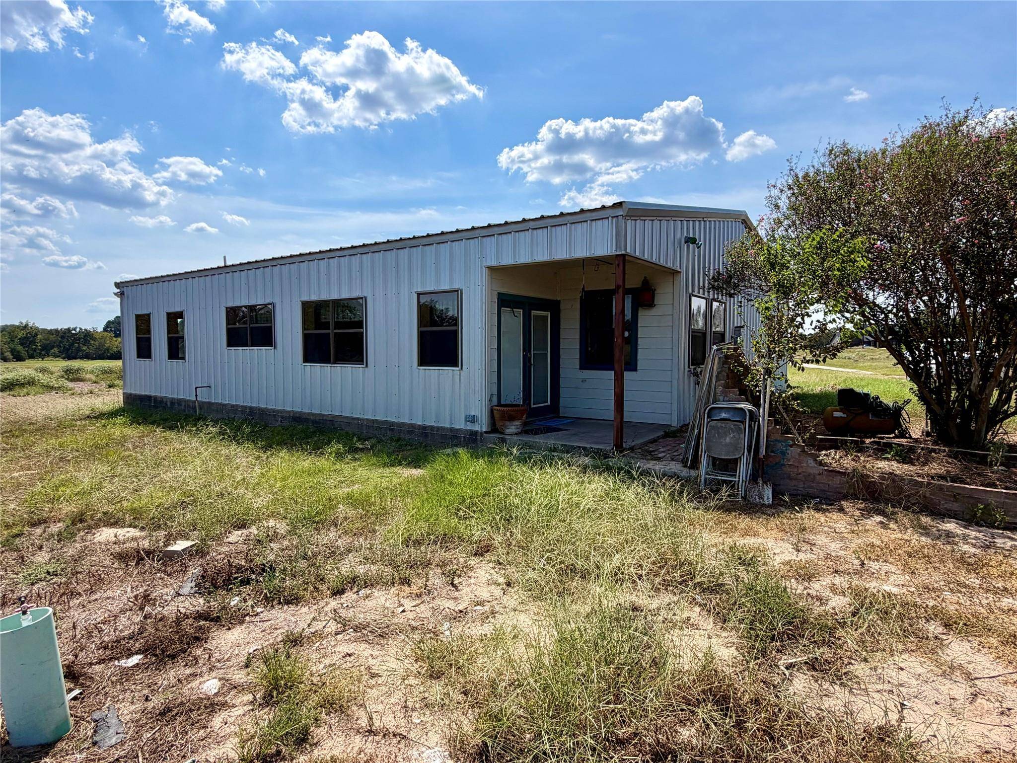 290 Richmond ST, Mcdade, TX 78650