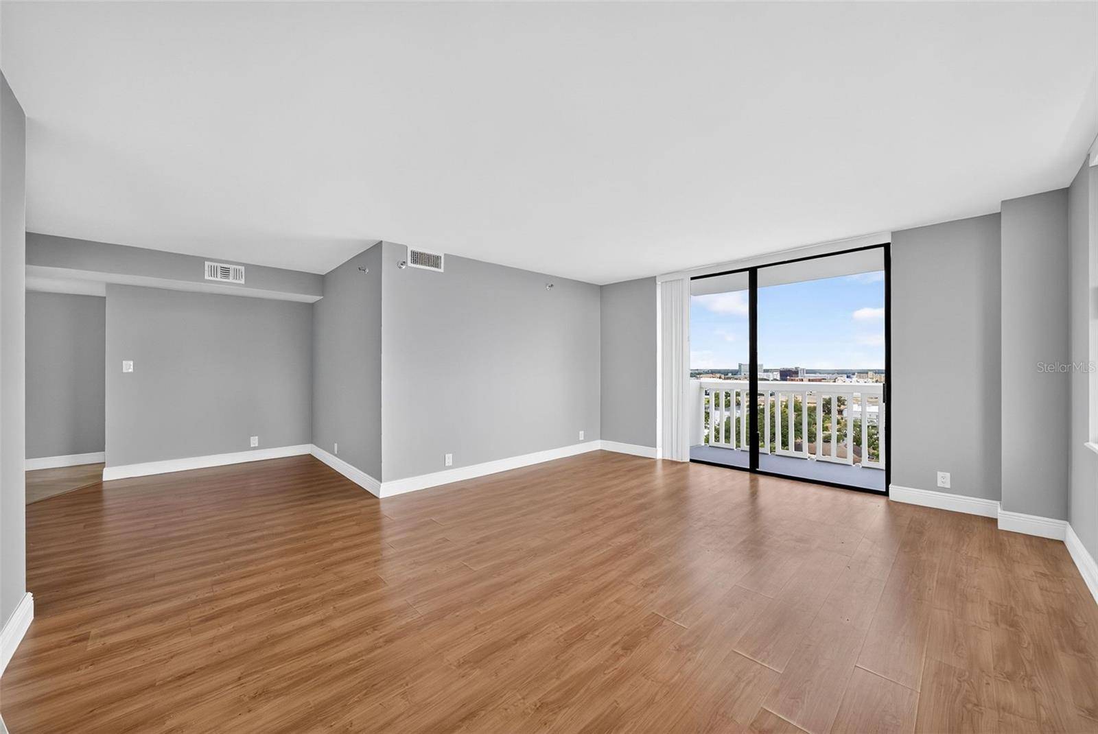 400 E COLONIAL DR #1604, Orlando, FL 32803