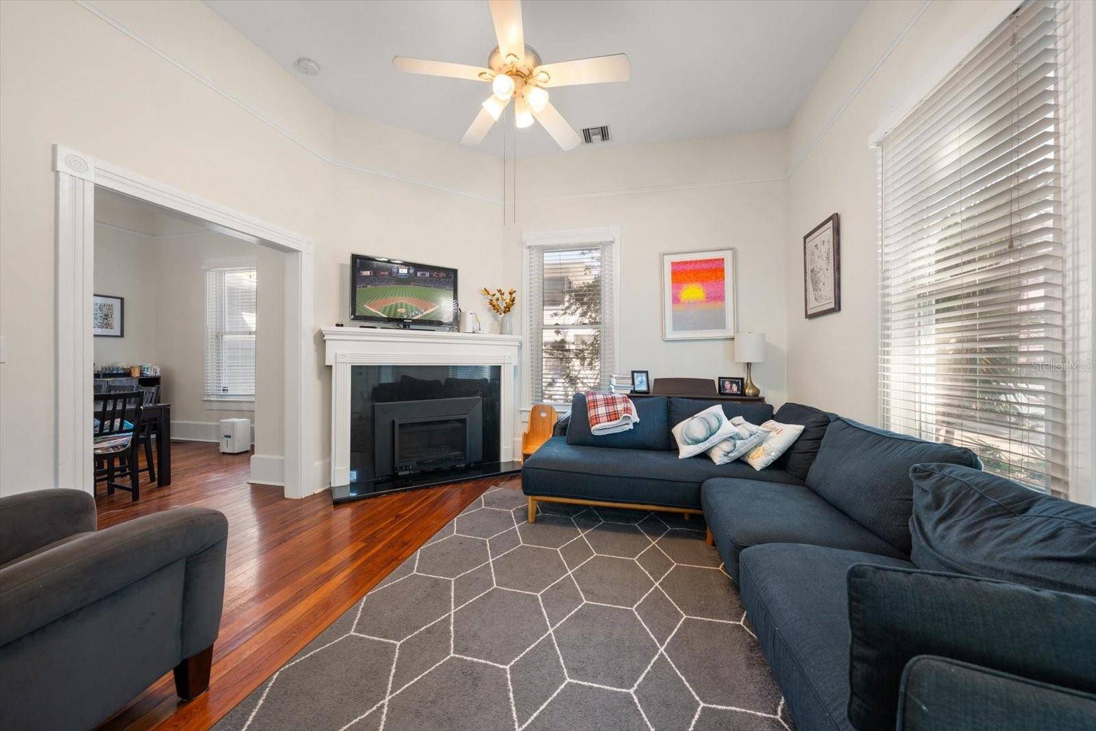 940 LOCUST ST NE, St Petersburg, FL 33701