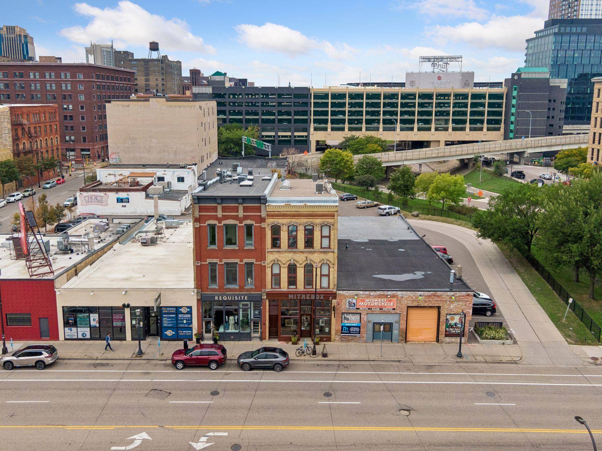 213 1/2 Washington AVE N, Minneapolis, MN 55401