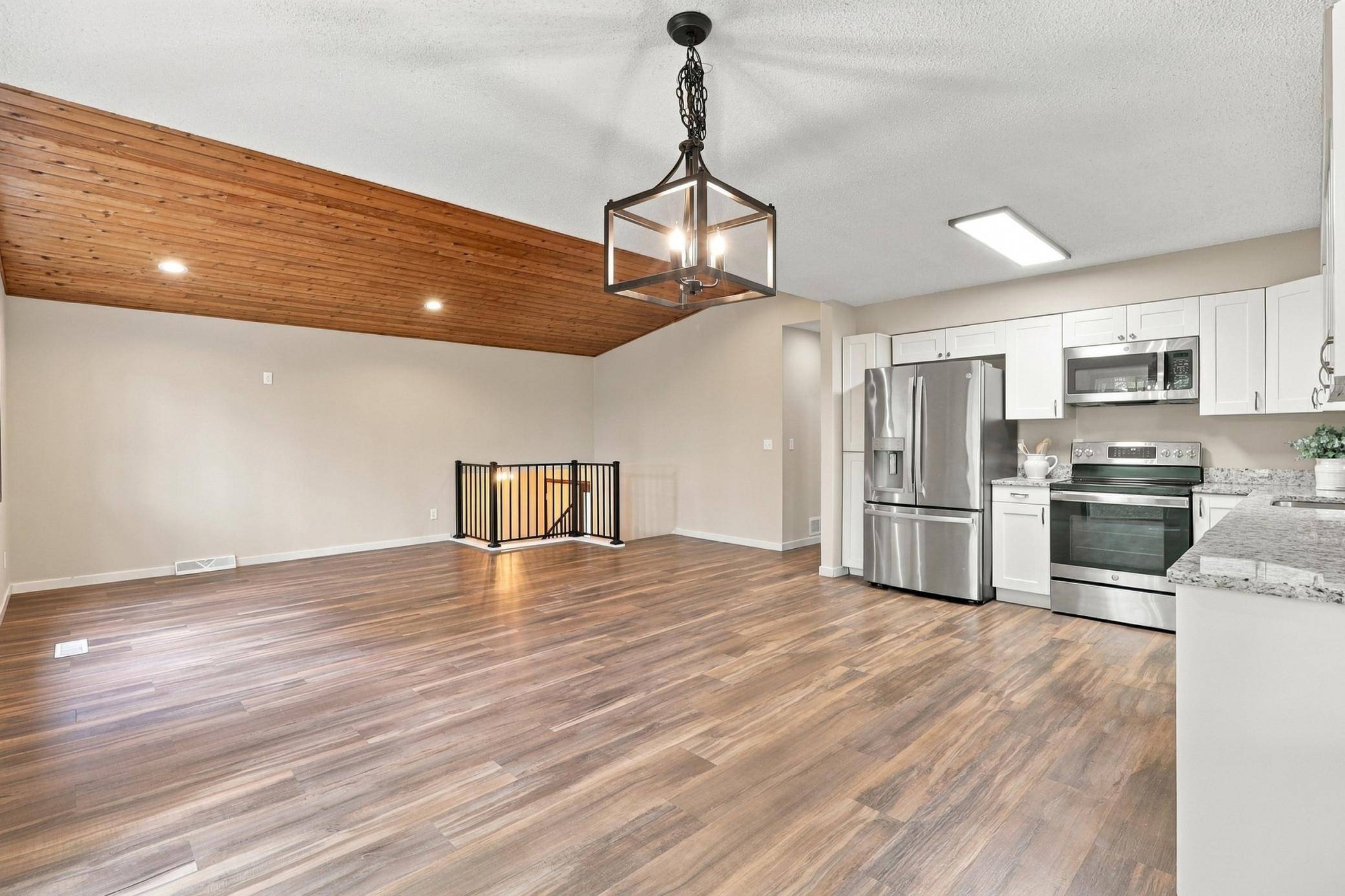 16980 Blind Lake TRL SE, Prior Lake, MN 55372