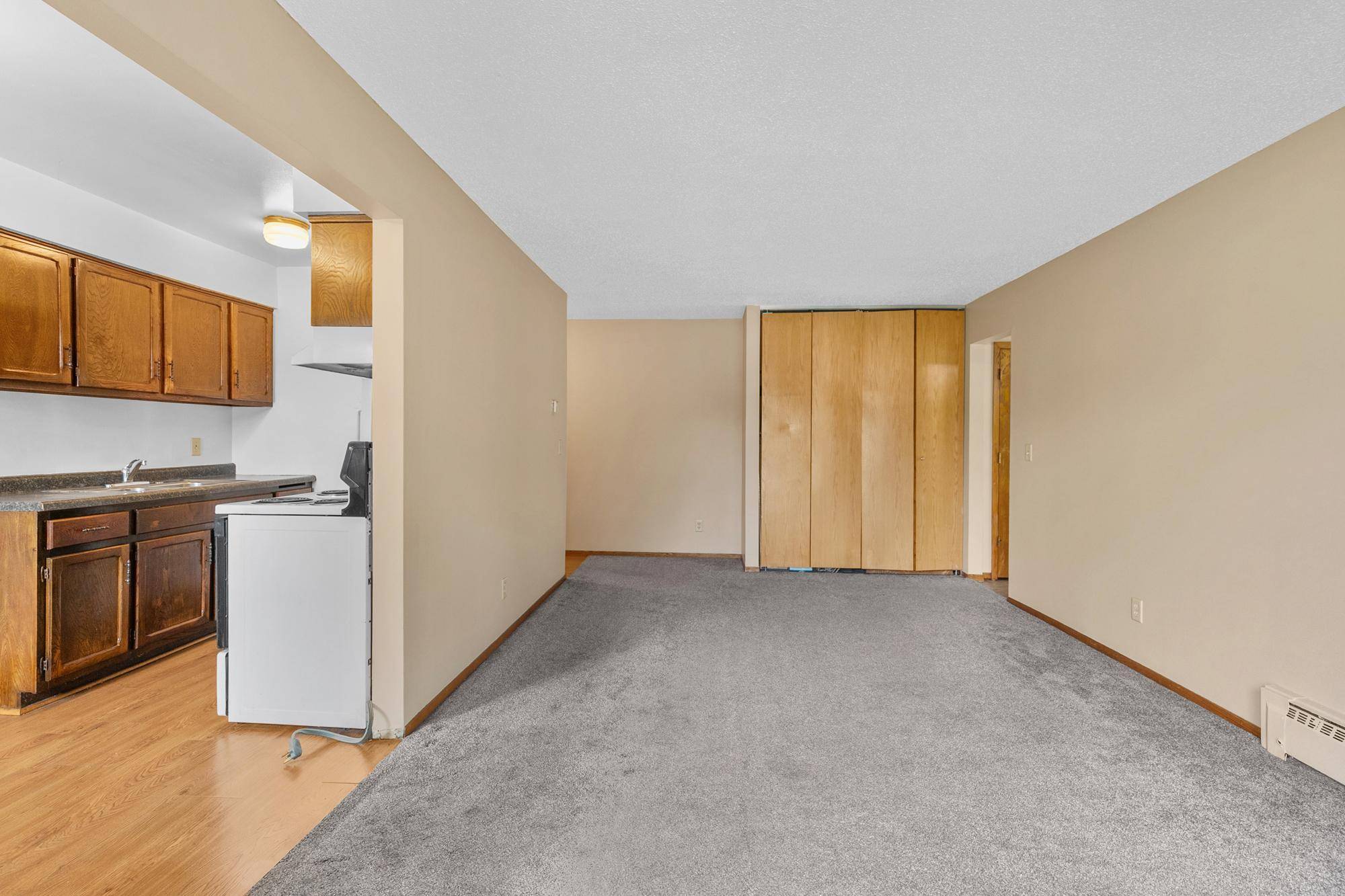 1610 Albemarle ST, Saint Paul, MN 55117