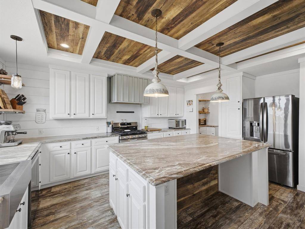 9487 County Road 313, Terrell, TX 75161