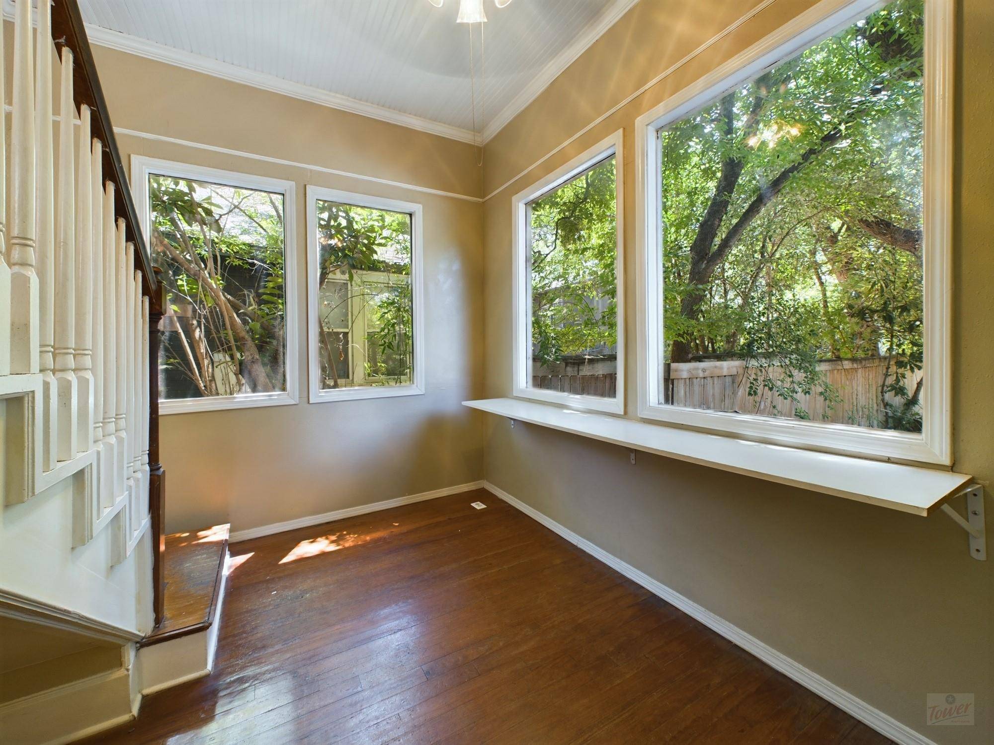 705 E 32nd ST, Austin, TX 78705