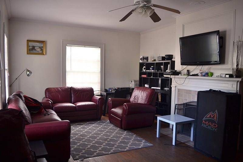 2800 Salado ST, Austin, TX 78705