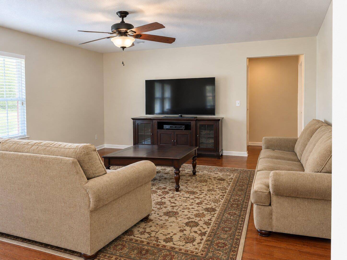 350 Cosgrove St, San Antonio, TX 78210