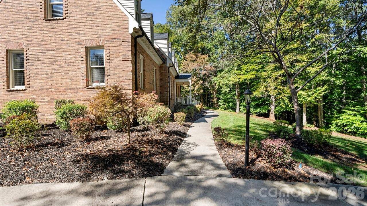 25 Blenheim CT NE, Concord, NC 28025