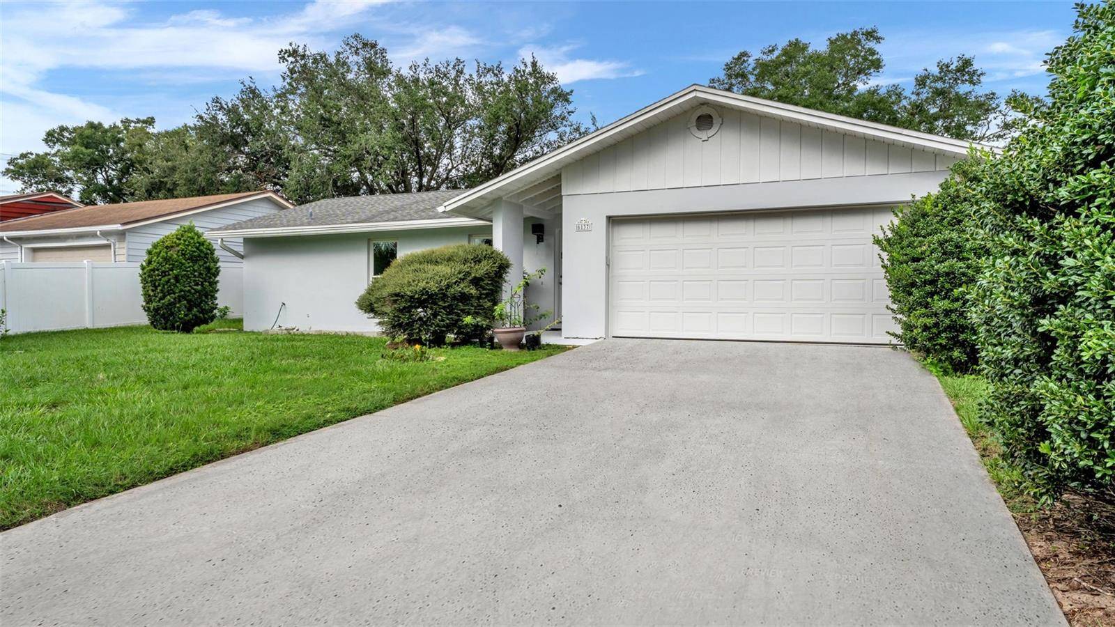 6137 WATERMAN LN, Lakeland, FL 33812