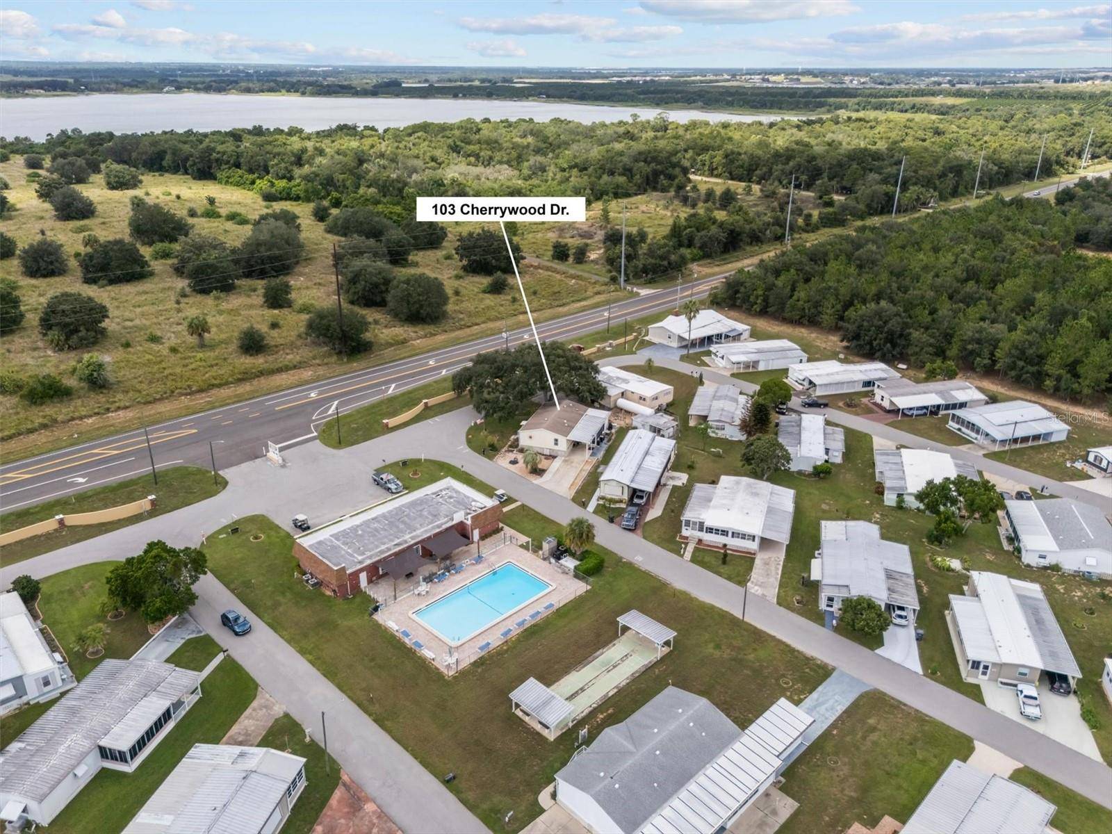 103 CHERRYWOOD DR, Lake Wales, FL 33898