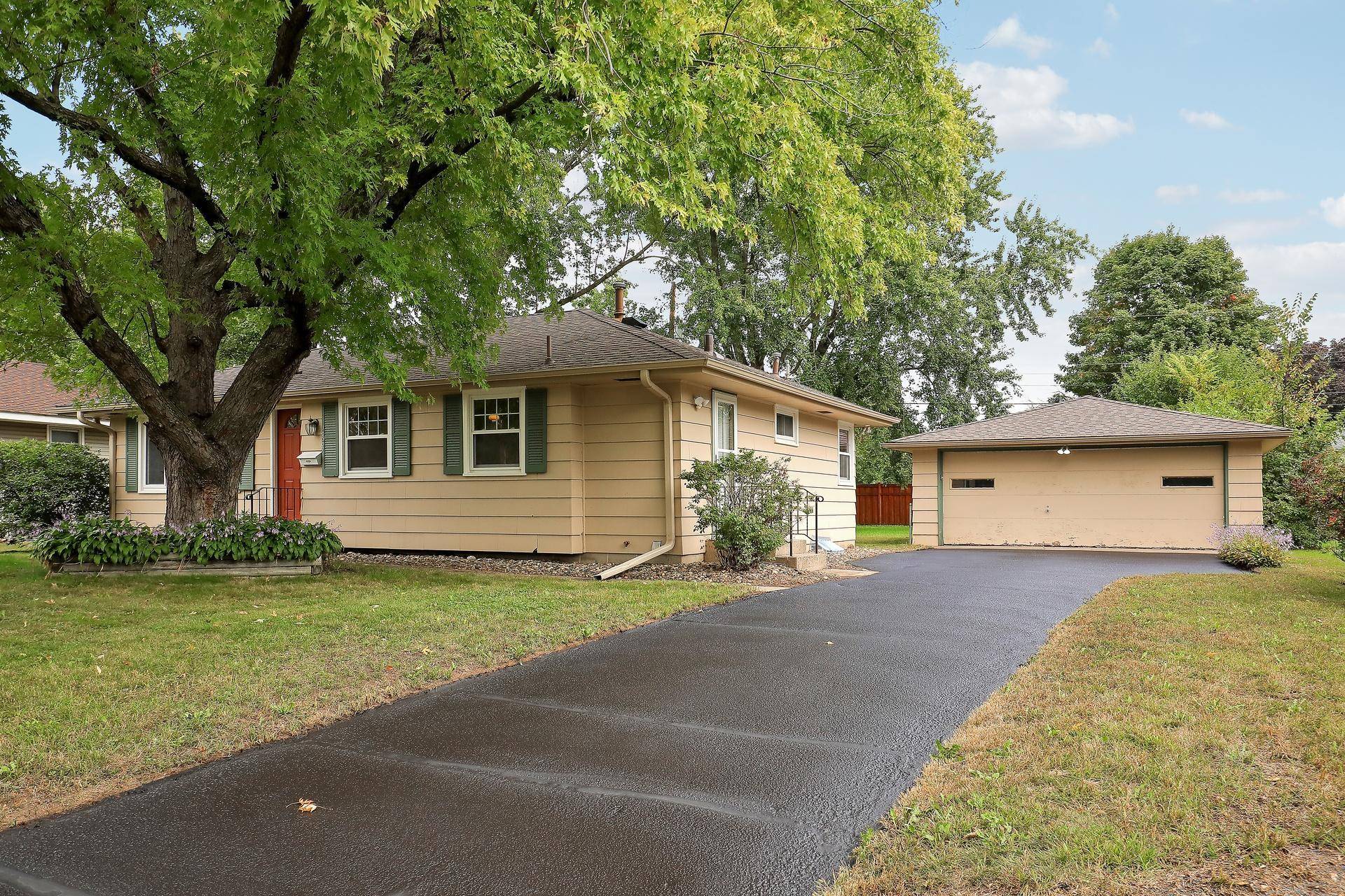 10307 Nicollet AVE S, Bloomington, MN 55420