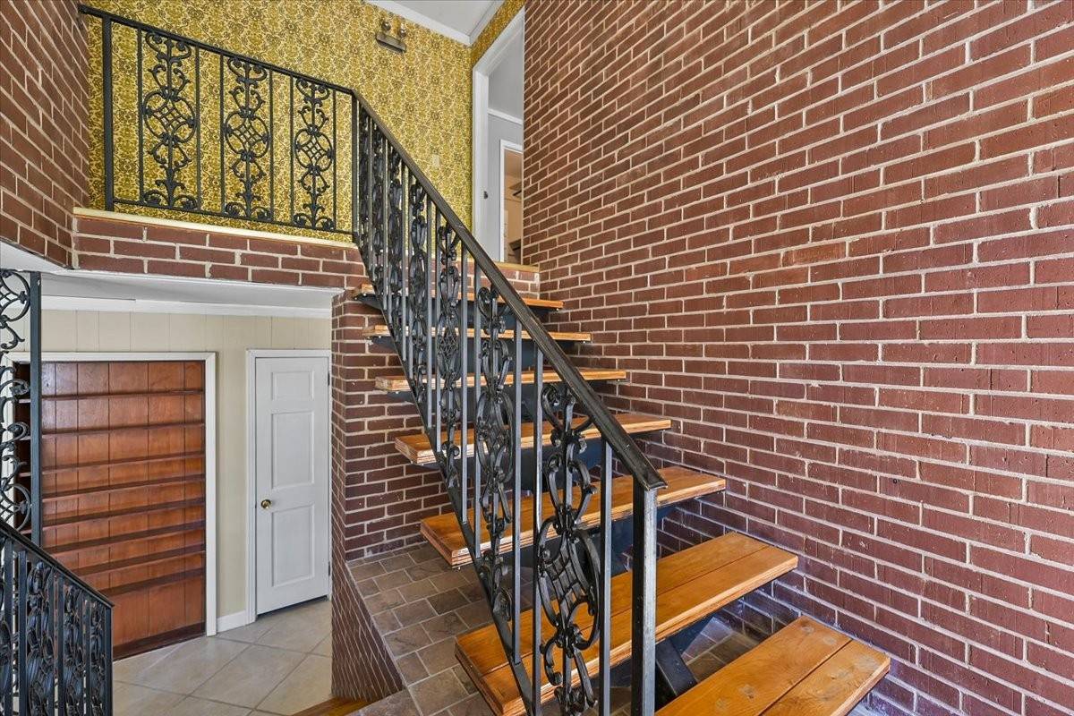 5014 Chaffin Dr, Nashville, TN 37221