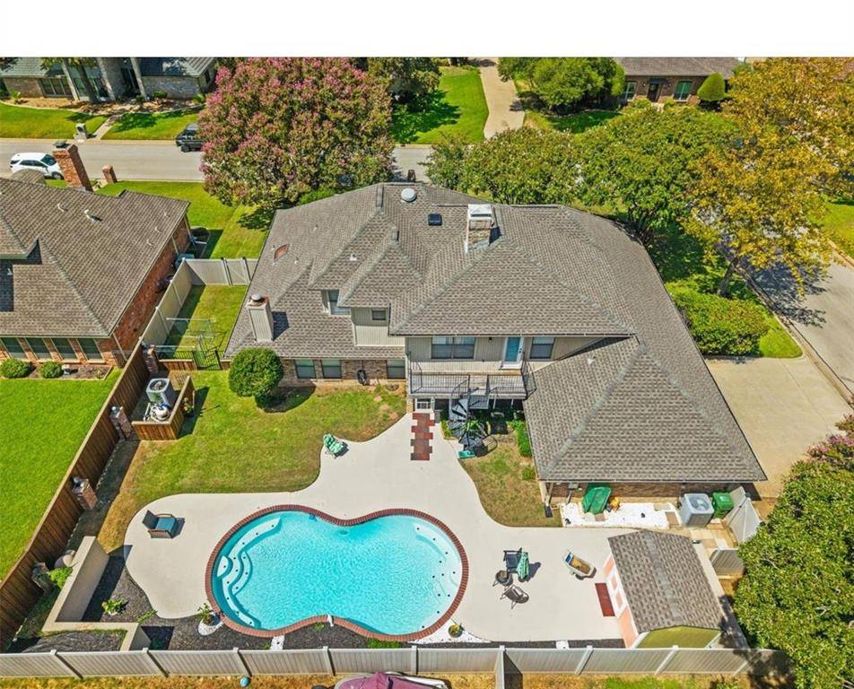 6004 Lakehurst Drive, Arlington, TX 76016