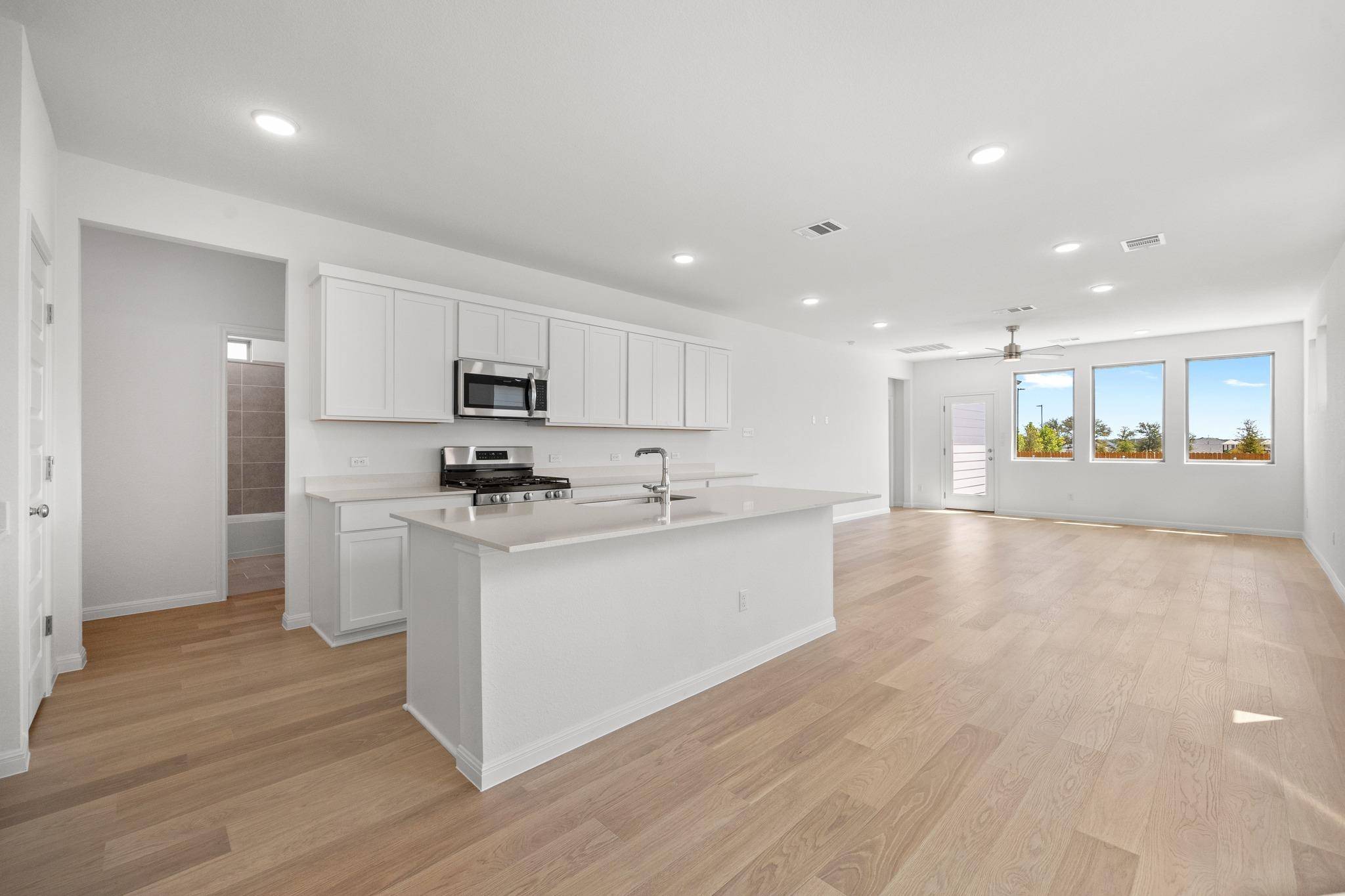 5621 Koshoa DR, Austin, TX 78754