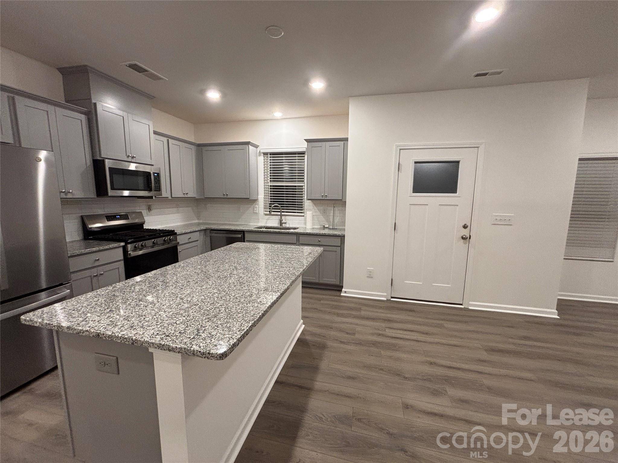 5034 Falstone DR, Charlotte, NC 28269