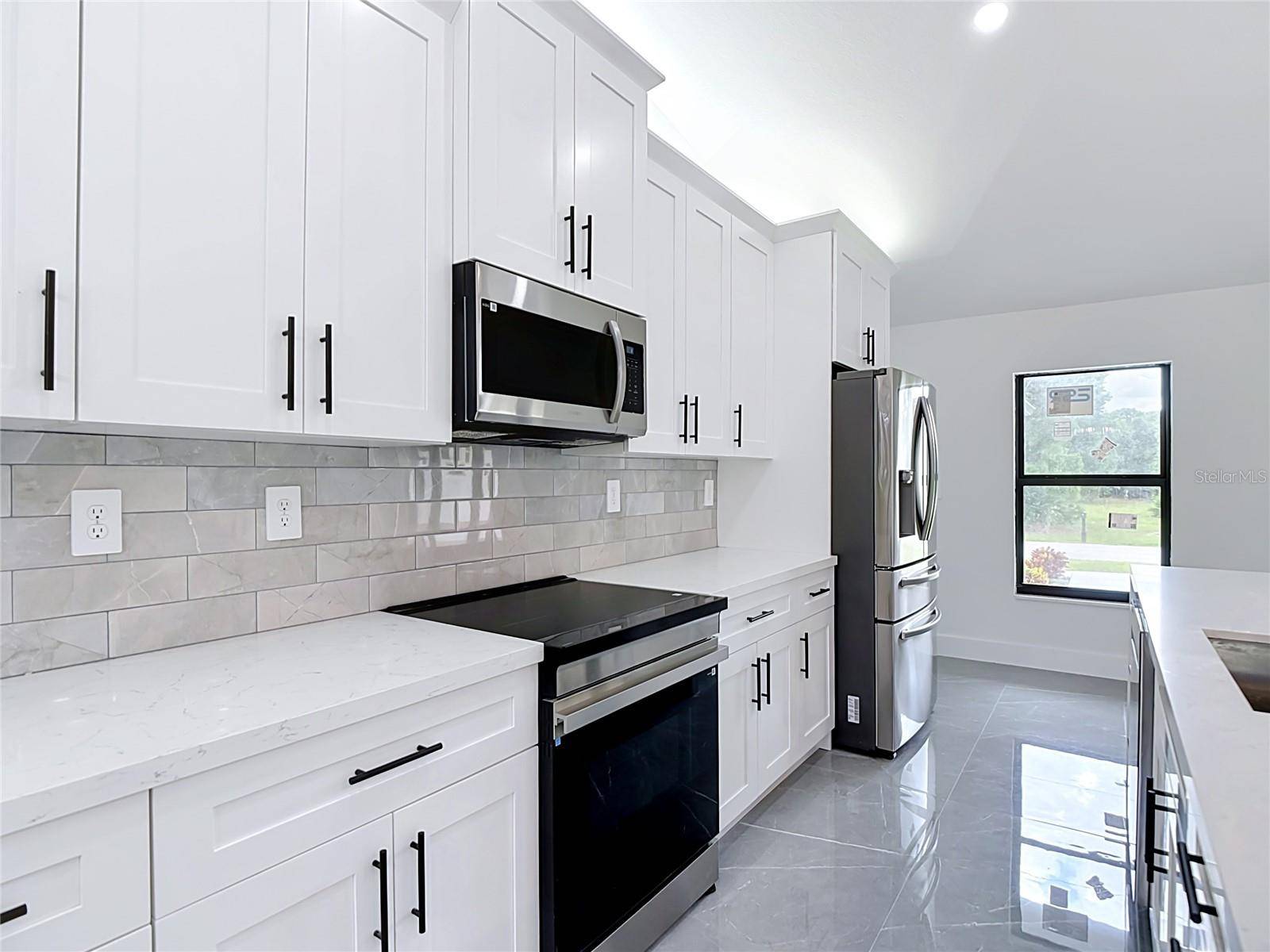 3613 NW 47TH LN, Cape Coral, FL 33993