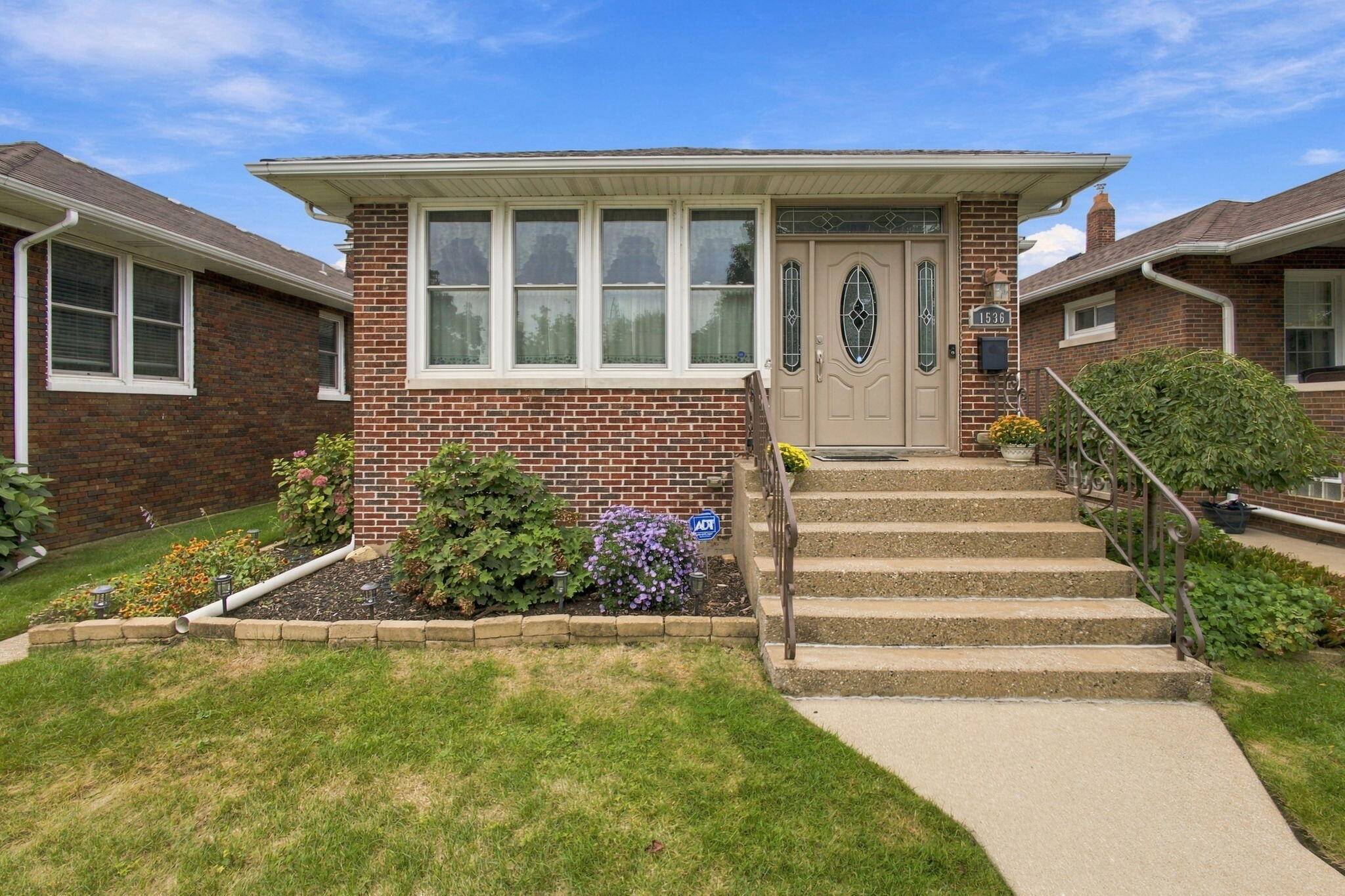 1536 Brown Avenue, Whiting, IN 46394
