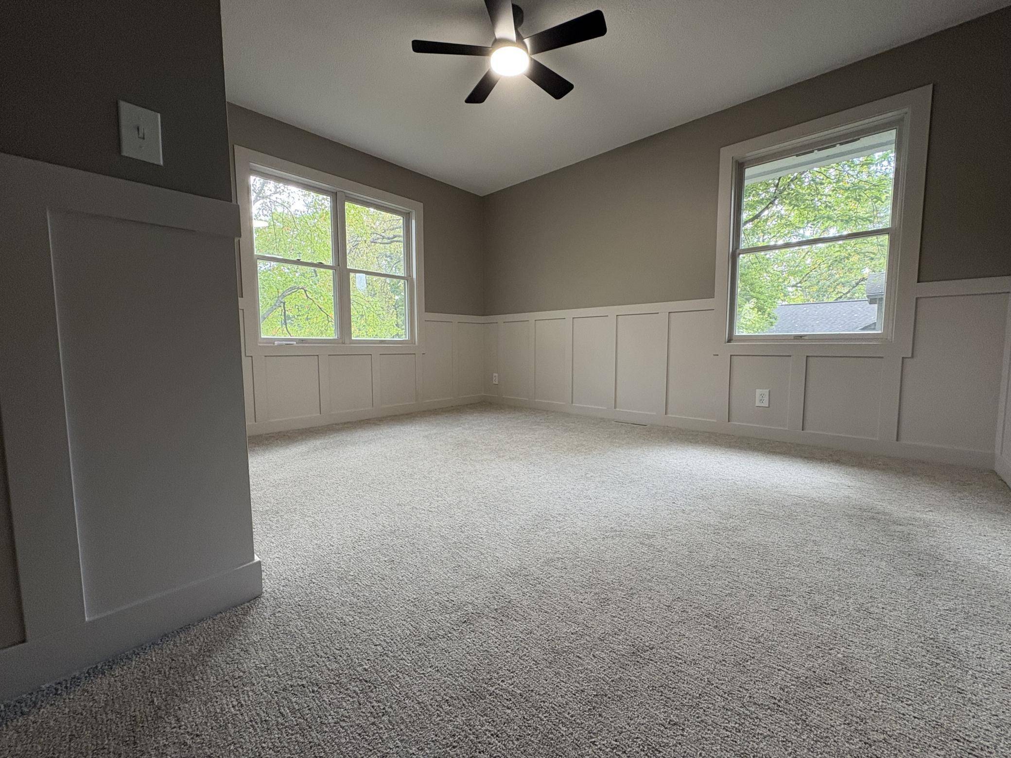 2365 Hillwood DR E, Maplewood, MN 55119
