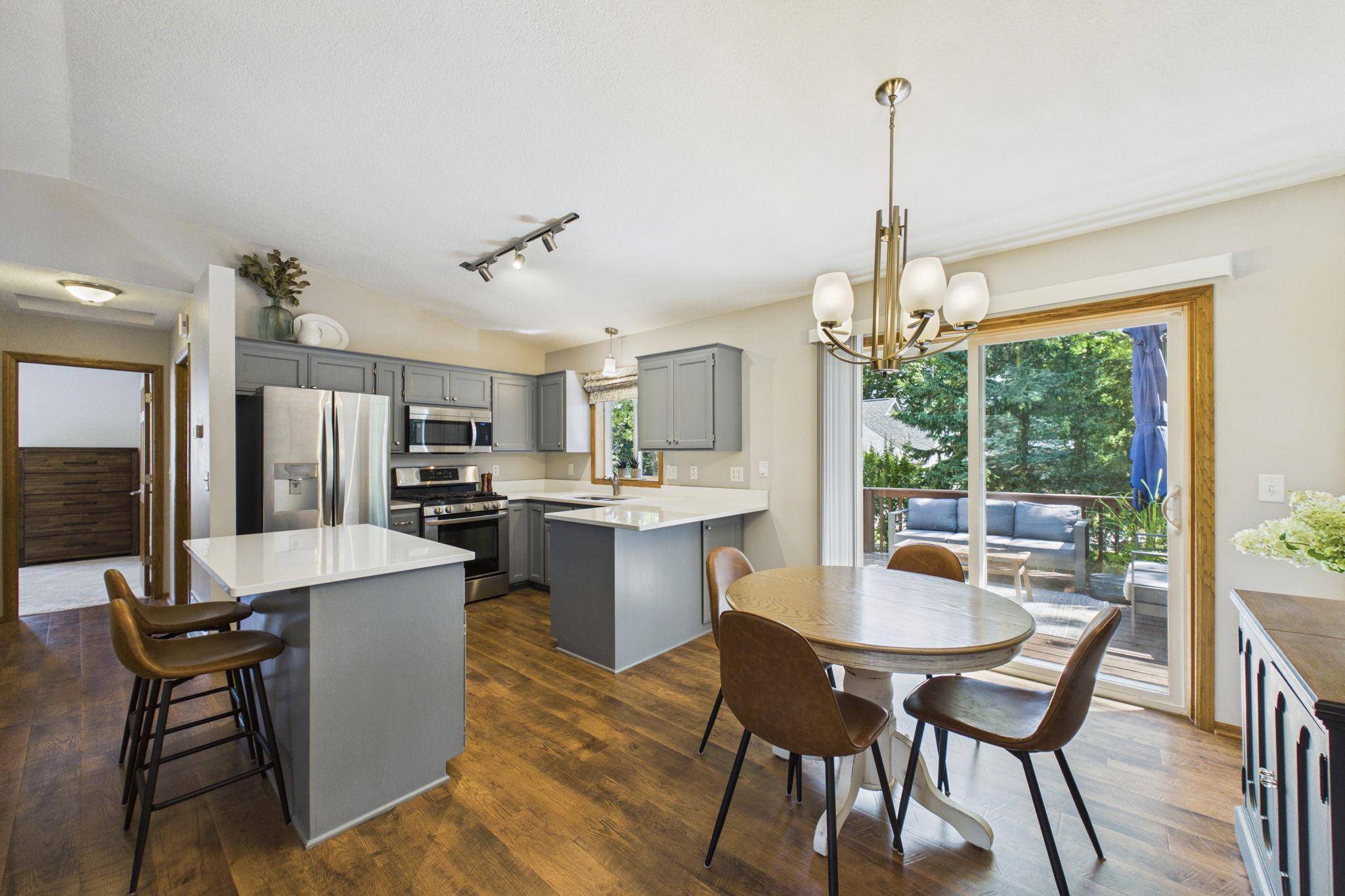 1401 Driving Park RD, Stillwater, MN 55082