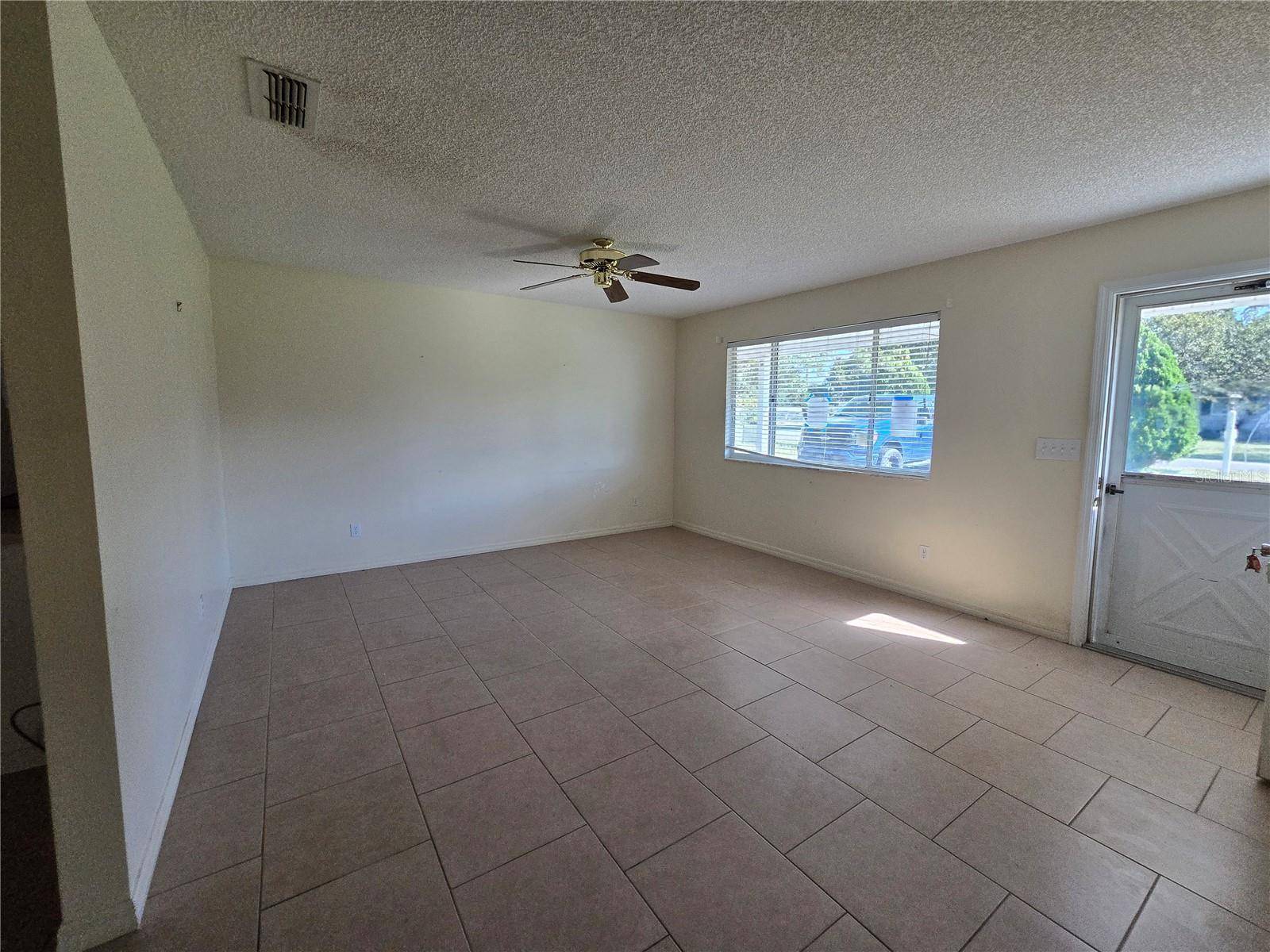 6043 SW 63RD ST, Ocala, FL 34474