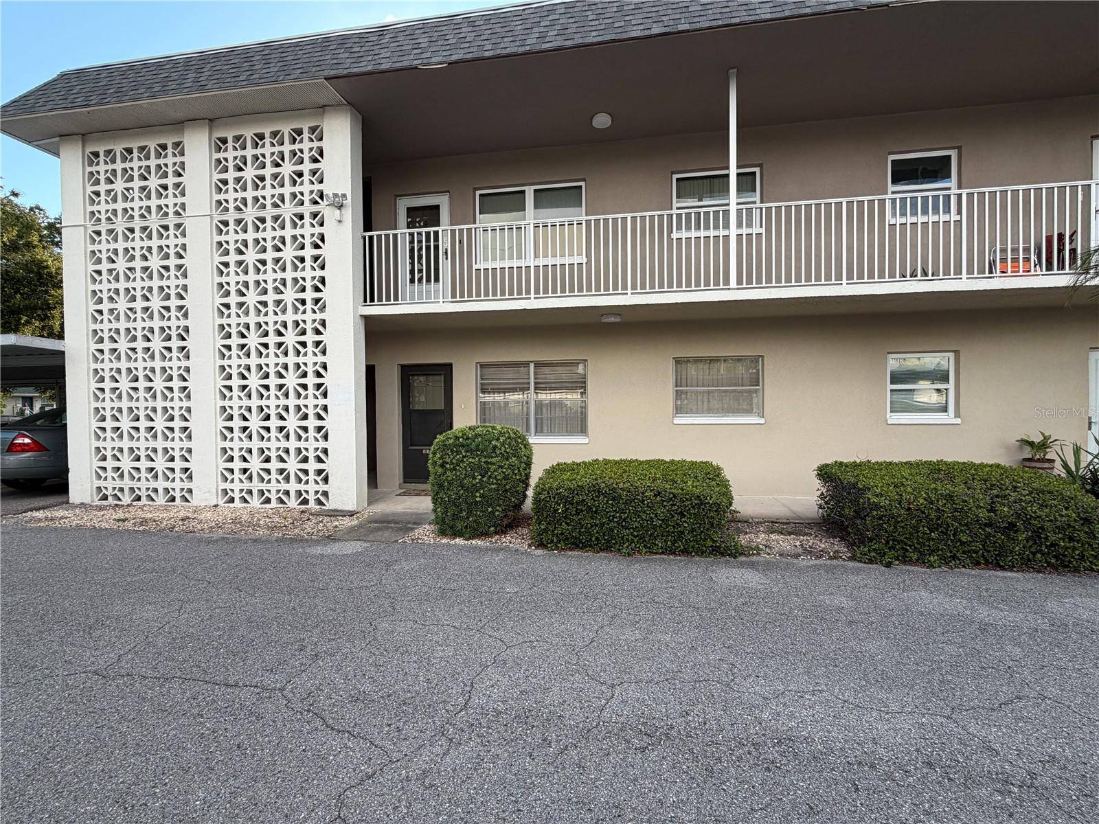 1220 57TH ST N #101C, St Petersburg, FL 33710