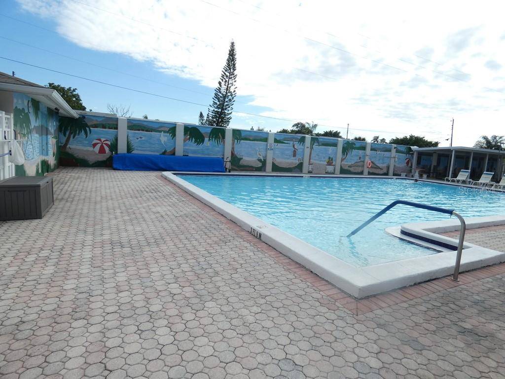 4322 TAHITIAN GARDENS CIR #B, Holiday, FL 34691