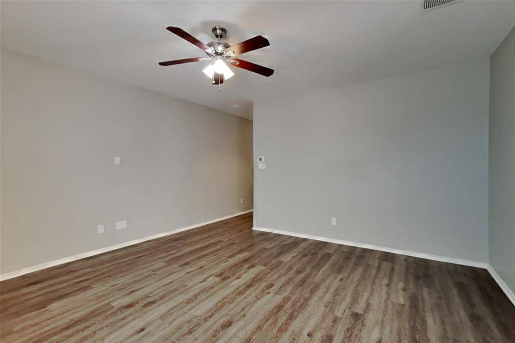 11616 Bobcat Drive, Fort Worth, TX 76244