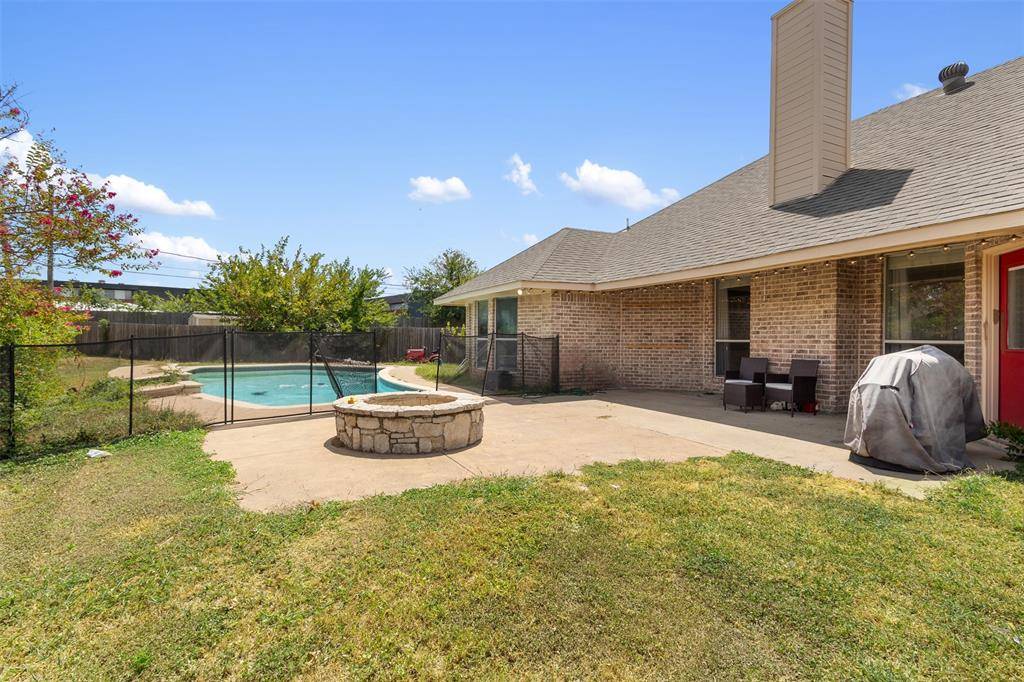 5344 Lynda Court, North Richland Hills, TX 76180