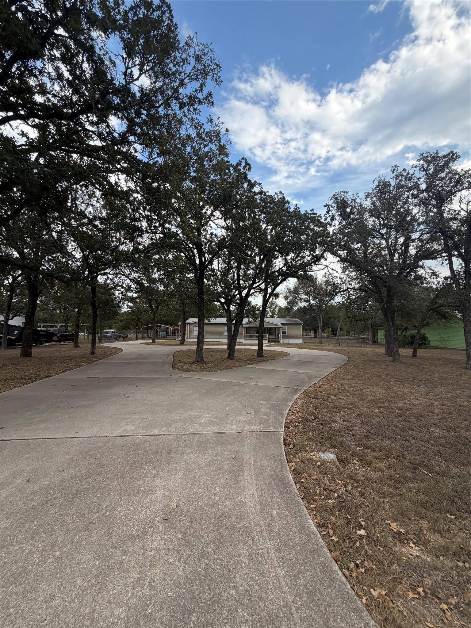177 Jeffrey DR, Cedar Creek, TX 78612