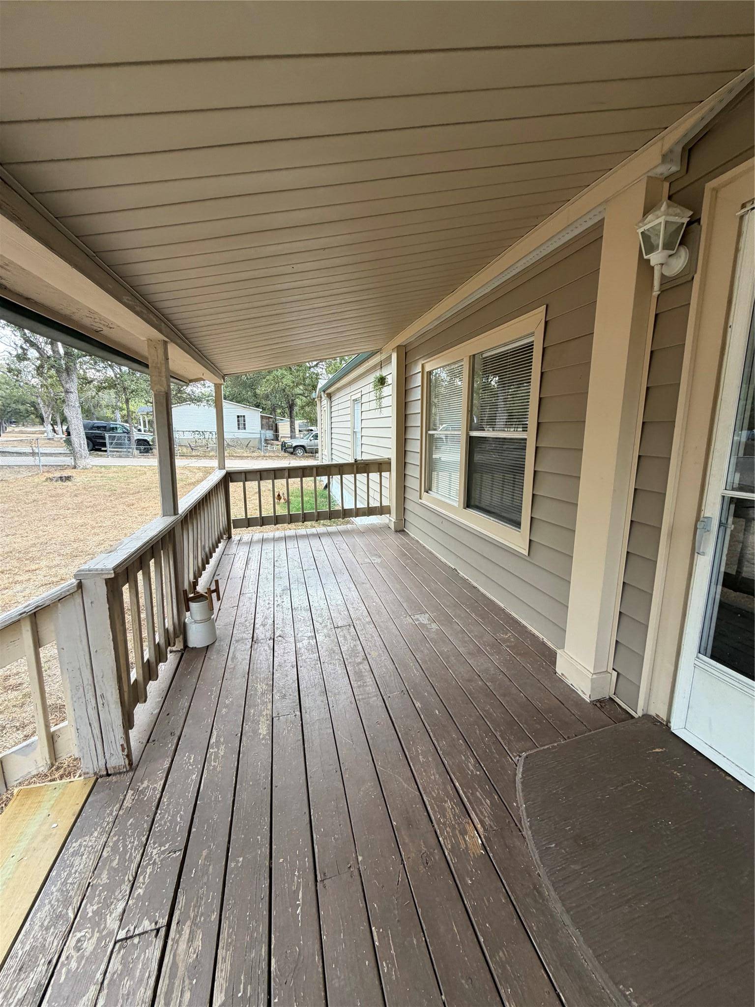 177 Jeffrey DR, Cedar Creek, TX 78612