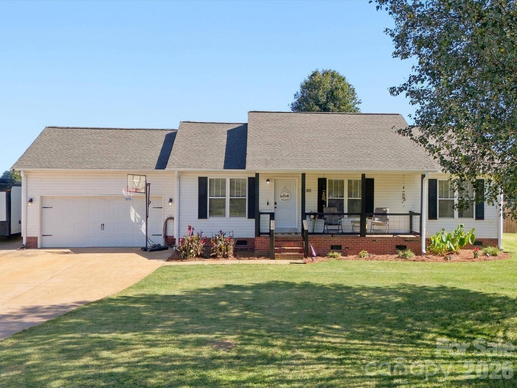 7580 Woodleaf RD, Woodleaf, NC 27054
