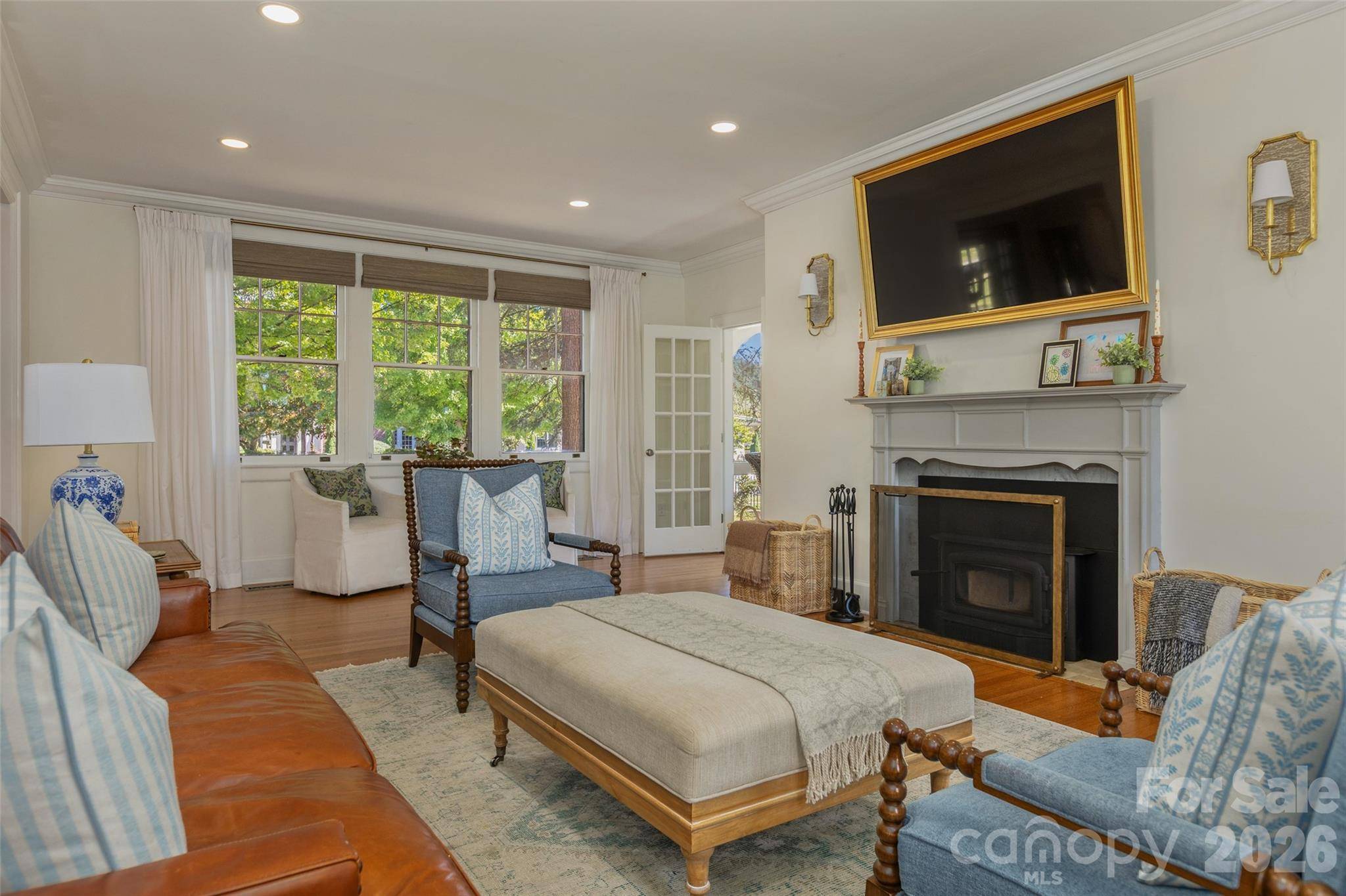 200 Kimberly AVE, Asheville, NC 28804