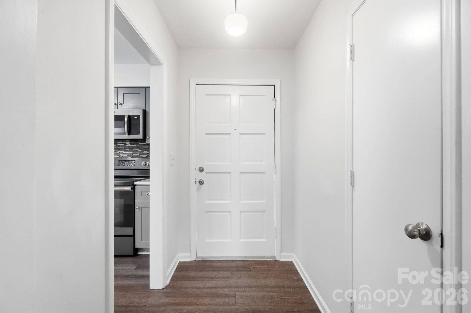 5921 Falstaff DR, Charlotte, NC 28227