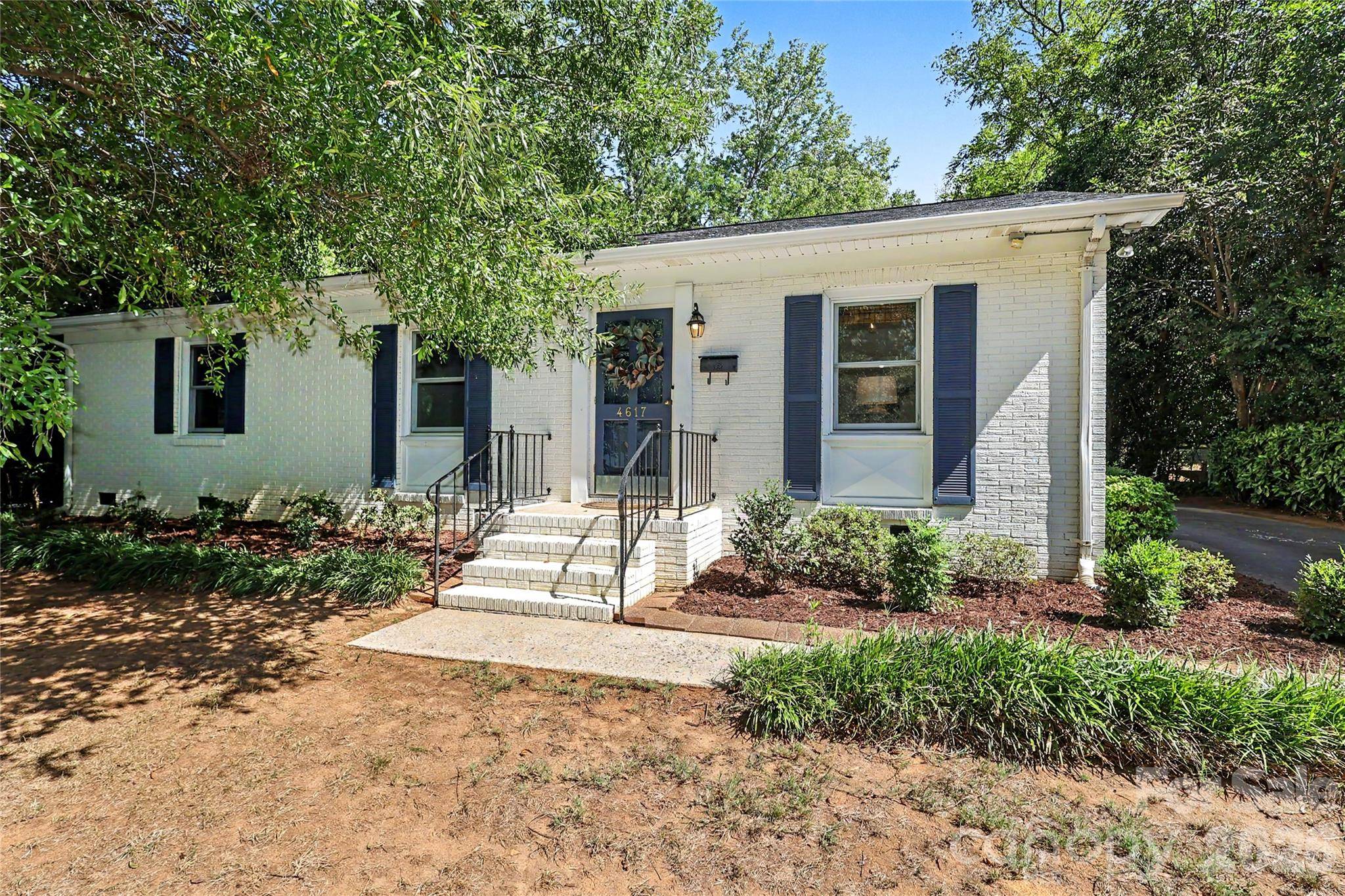 4617 Halstead DR, Charlotte, NC 28209