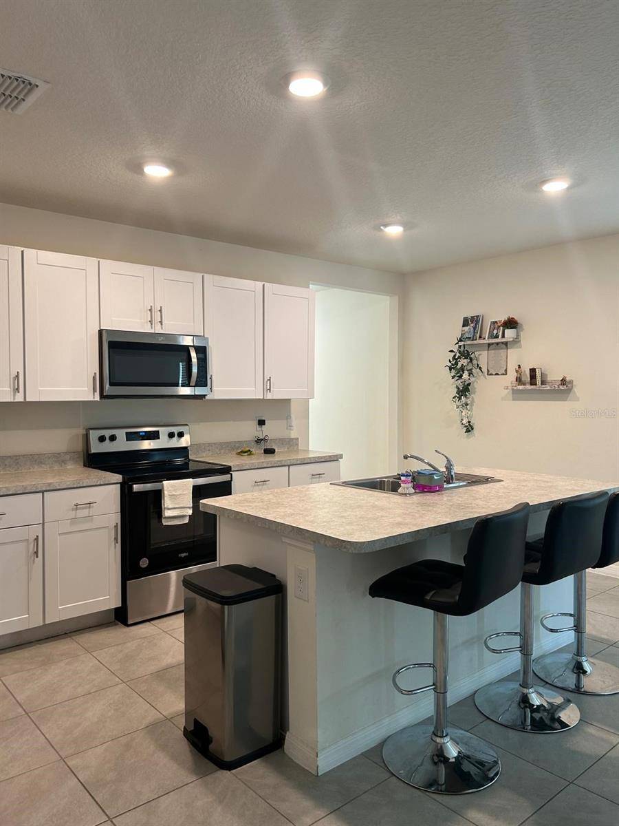 1560 GLADEWATER RD, Kissimmee, FL 34744