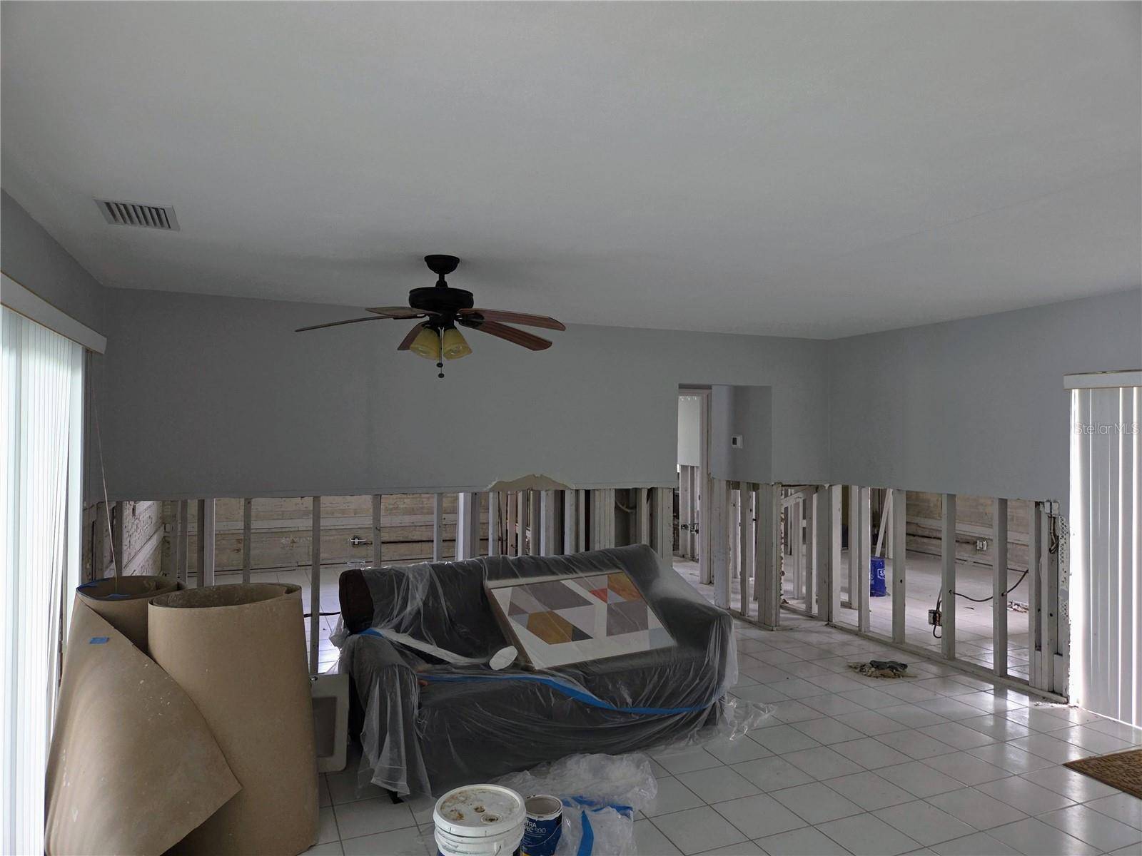 1595 ARIZONA AVE NE, St Petersburg, FL 33703