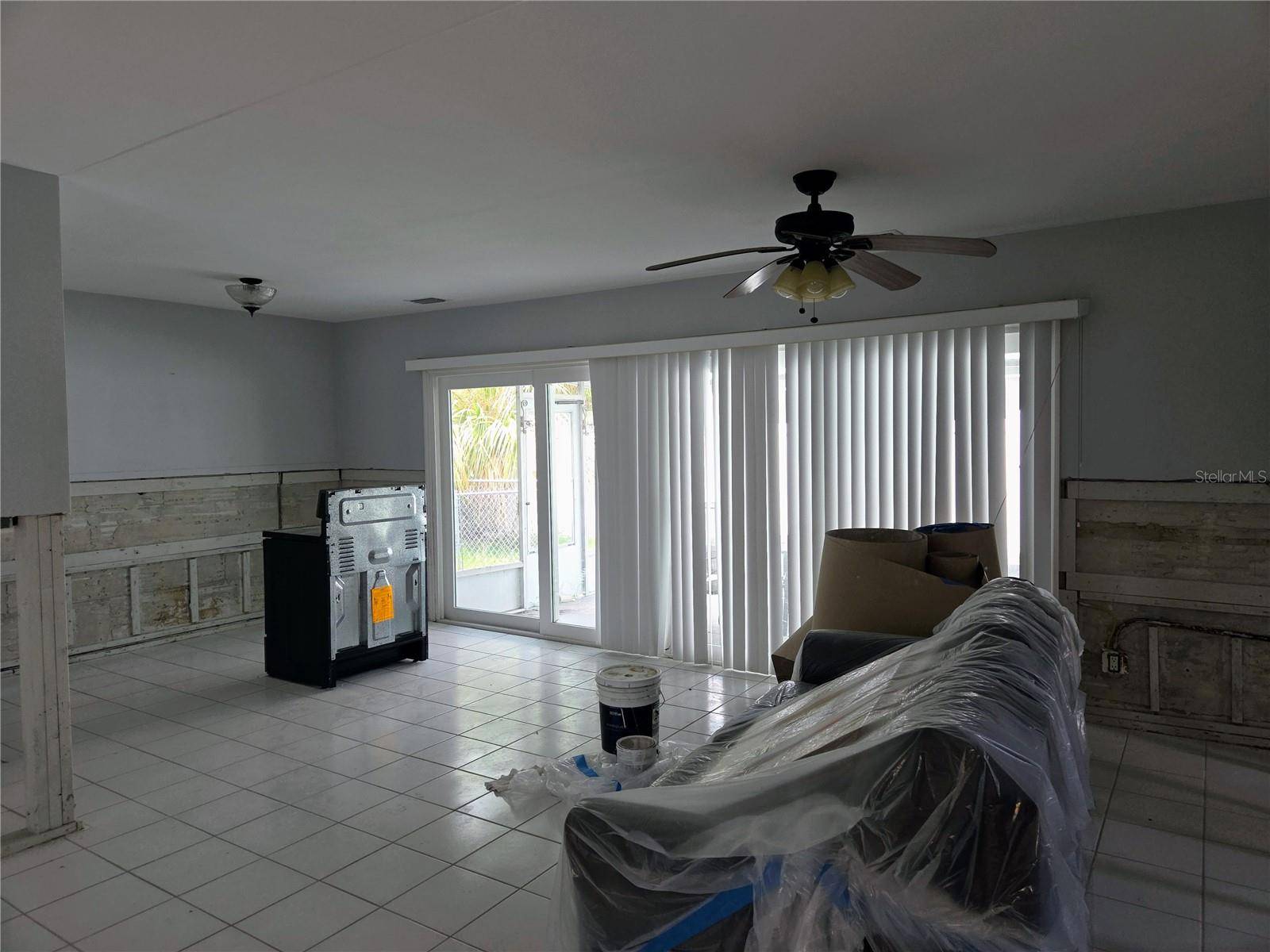 1595 ARIZONA AVE NE, St Petersburg, FL 33703
