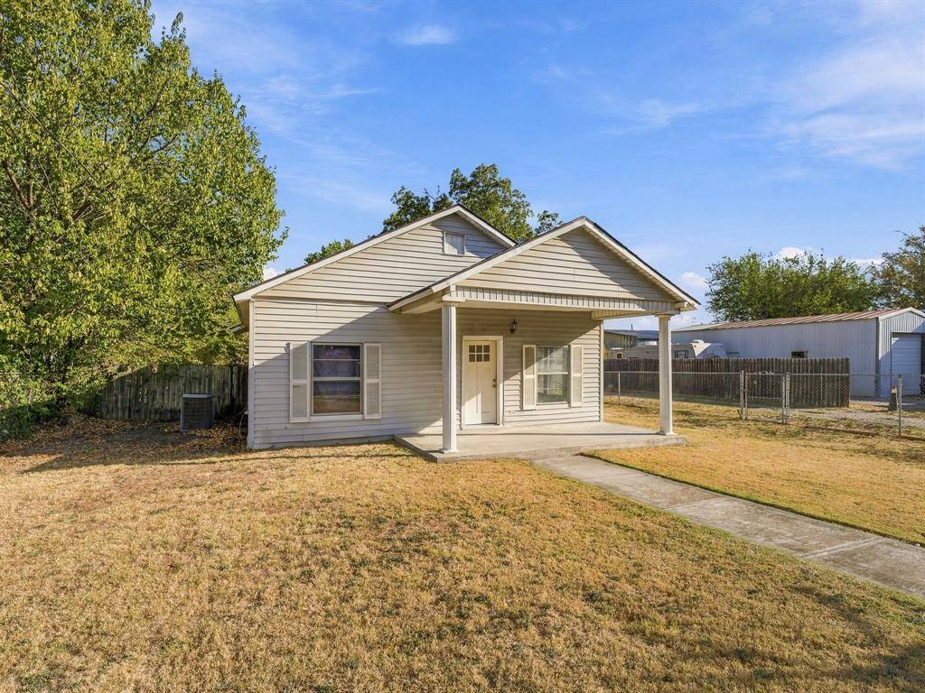 503 E Main Street, Decatur, TX 76234