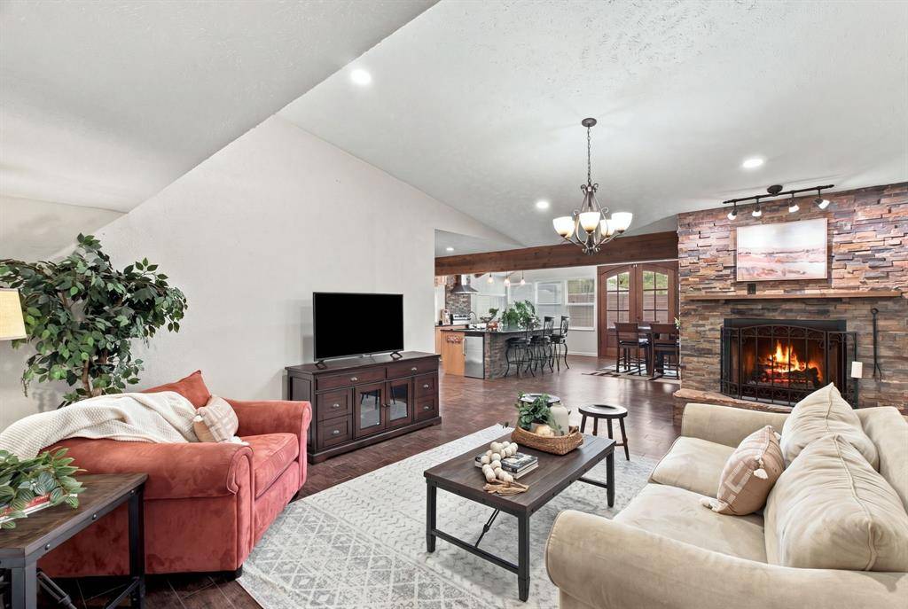 5037 Blue Glen Drive, The Colony, TX 75056