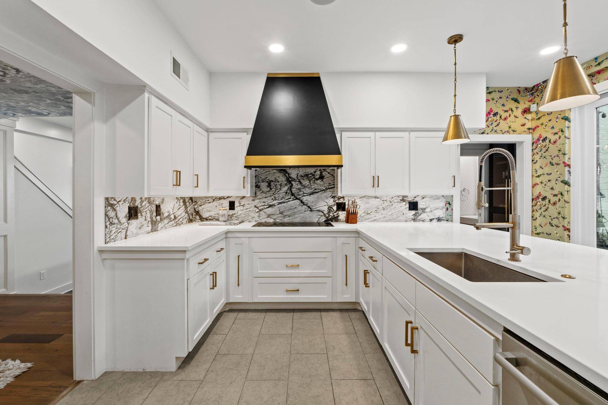 3952 Far West BLVD, Austin, TX 78731