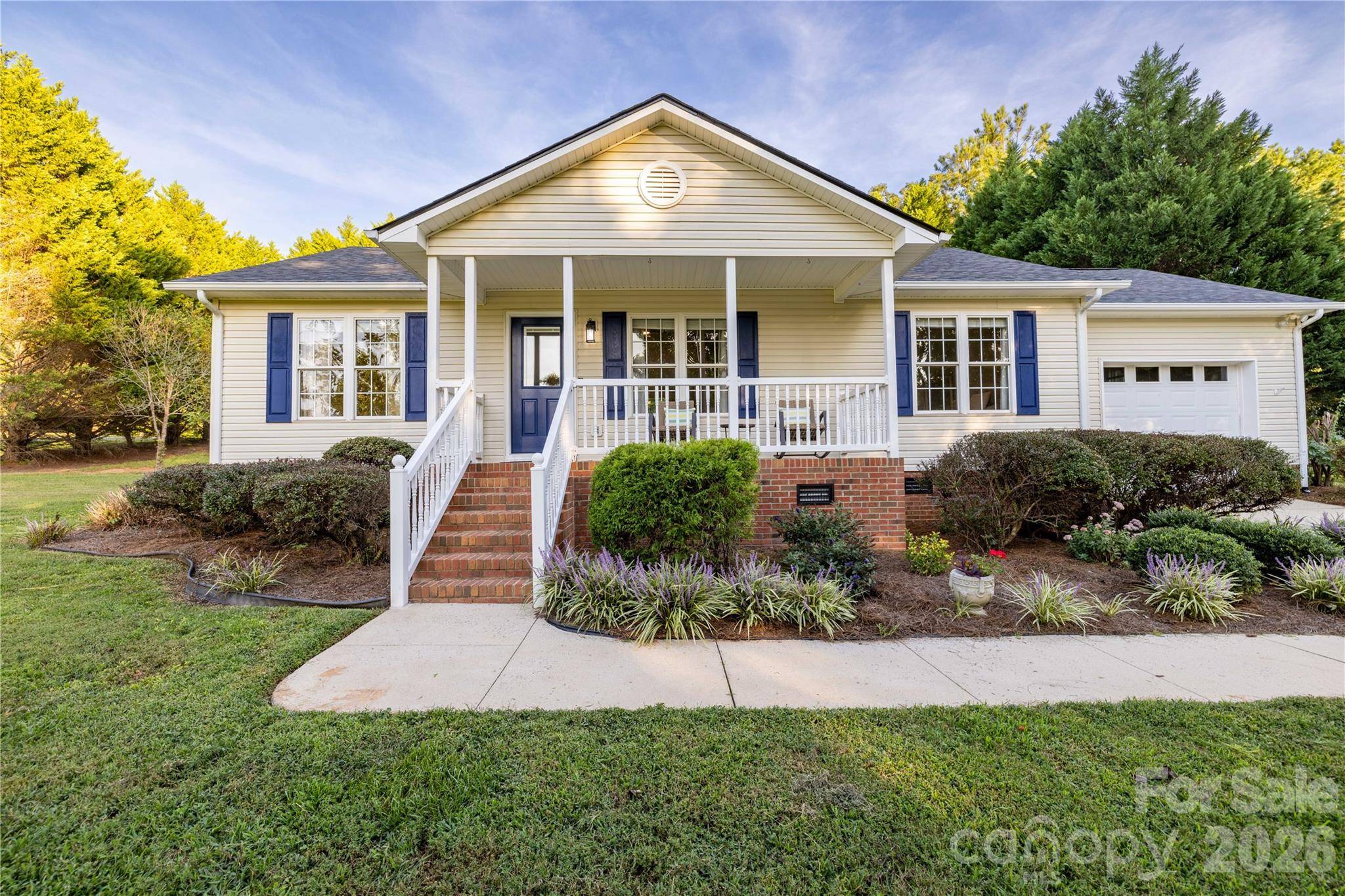 32802 Austin RD, New London, NC 28127
