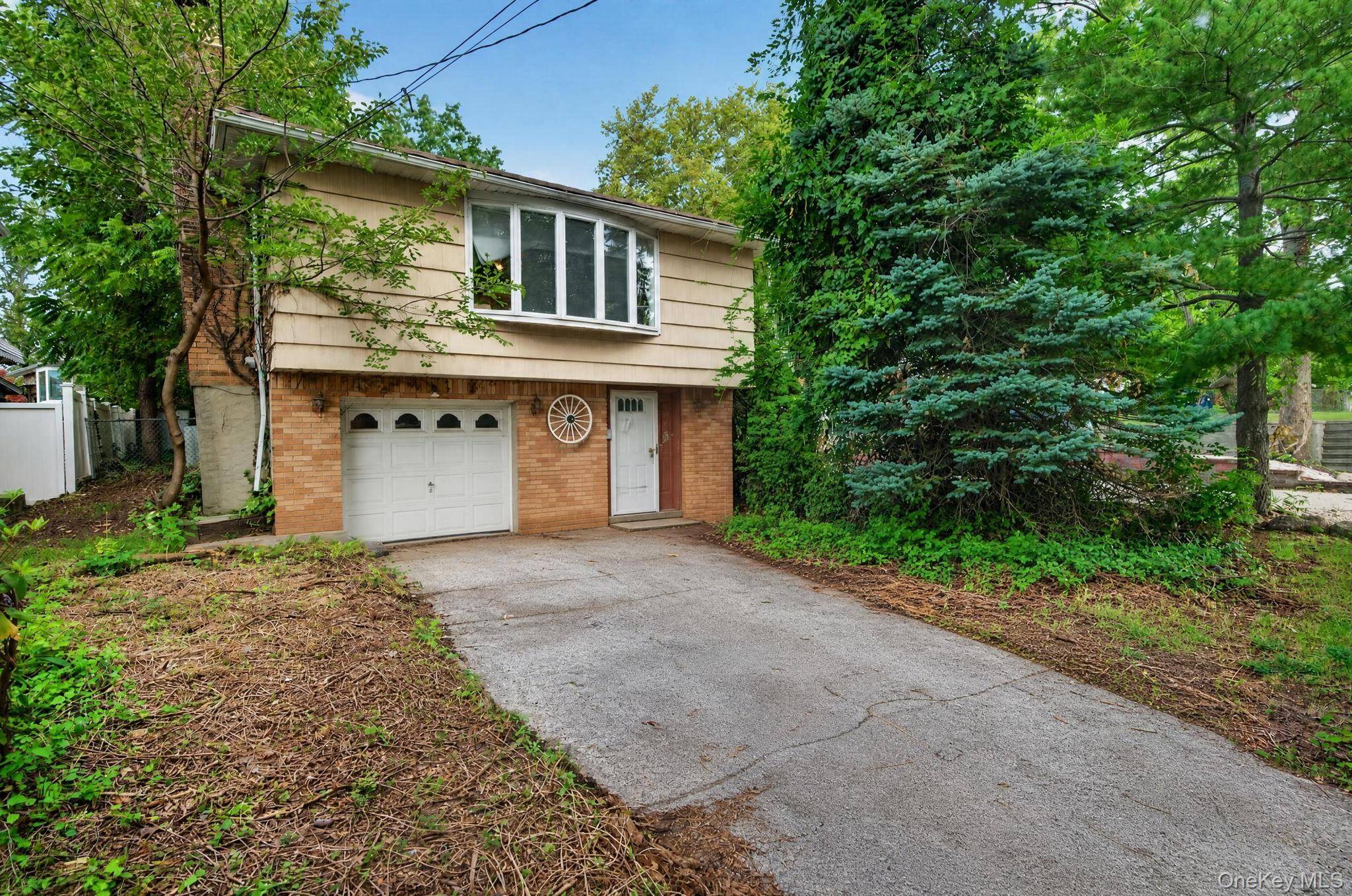 956 Annadale RD, Staten Island, NY 10312