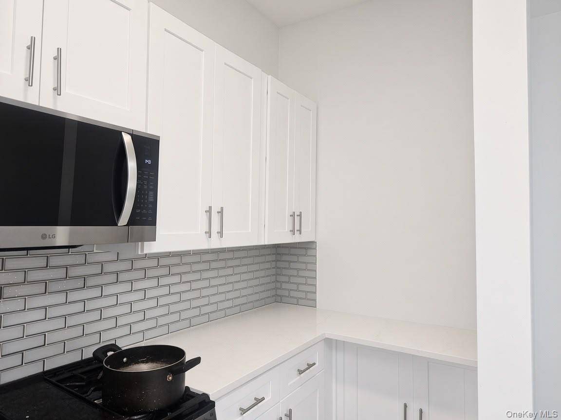 102-03 Northern BLVD #2F, Corona, NY 11368