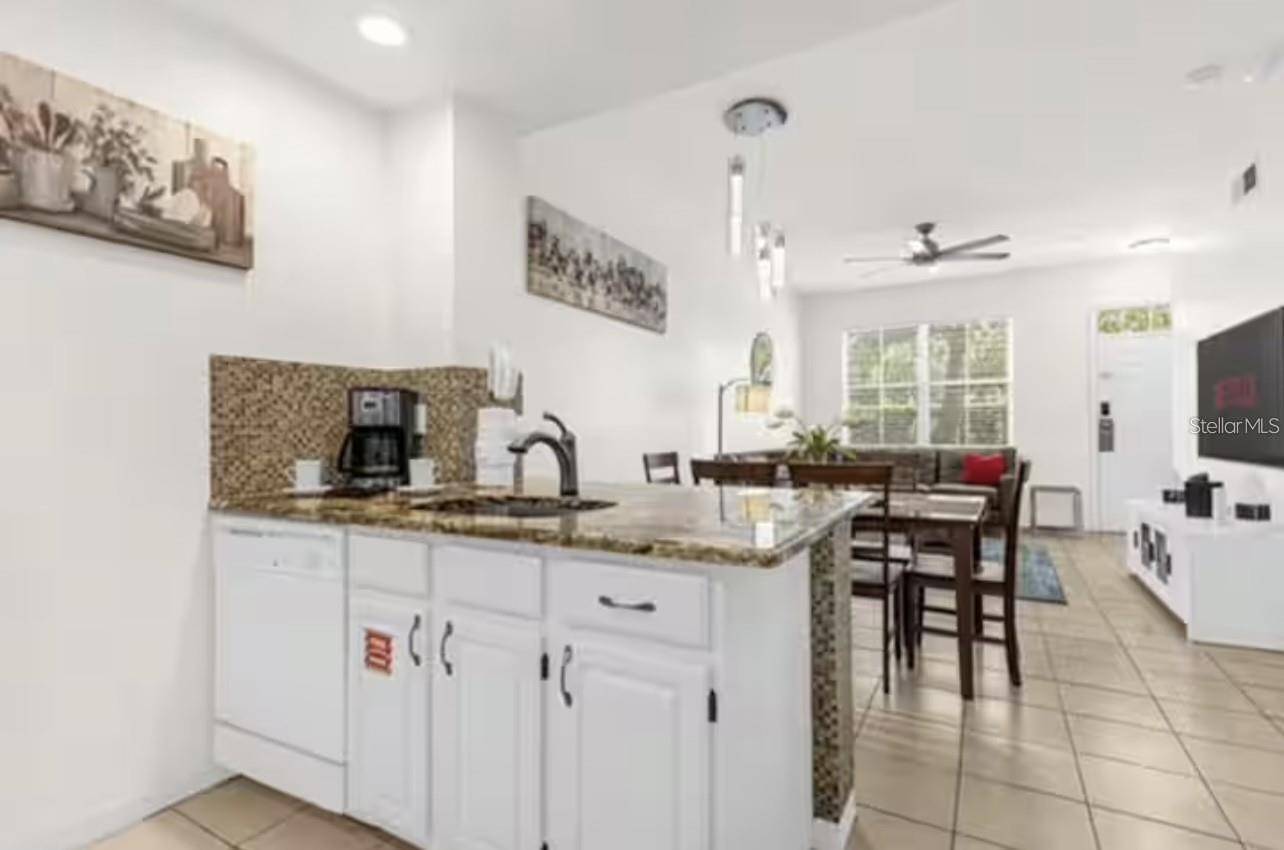 4015 VENETIAN BAY DR #104, Kissimmee, FL 34741